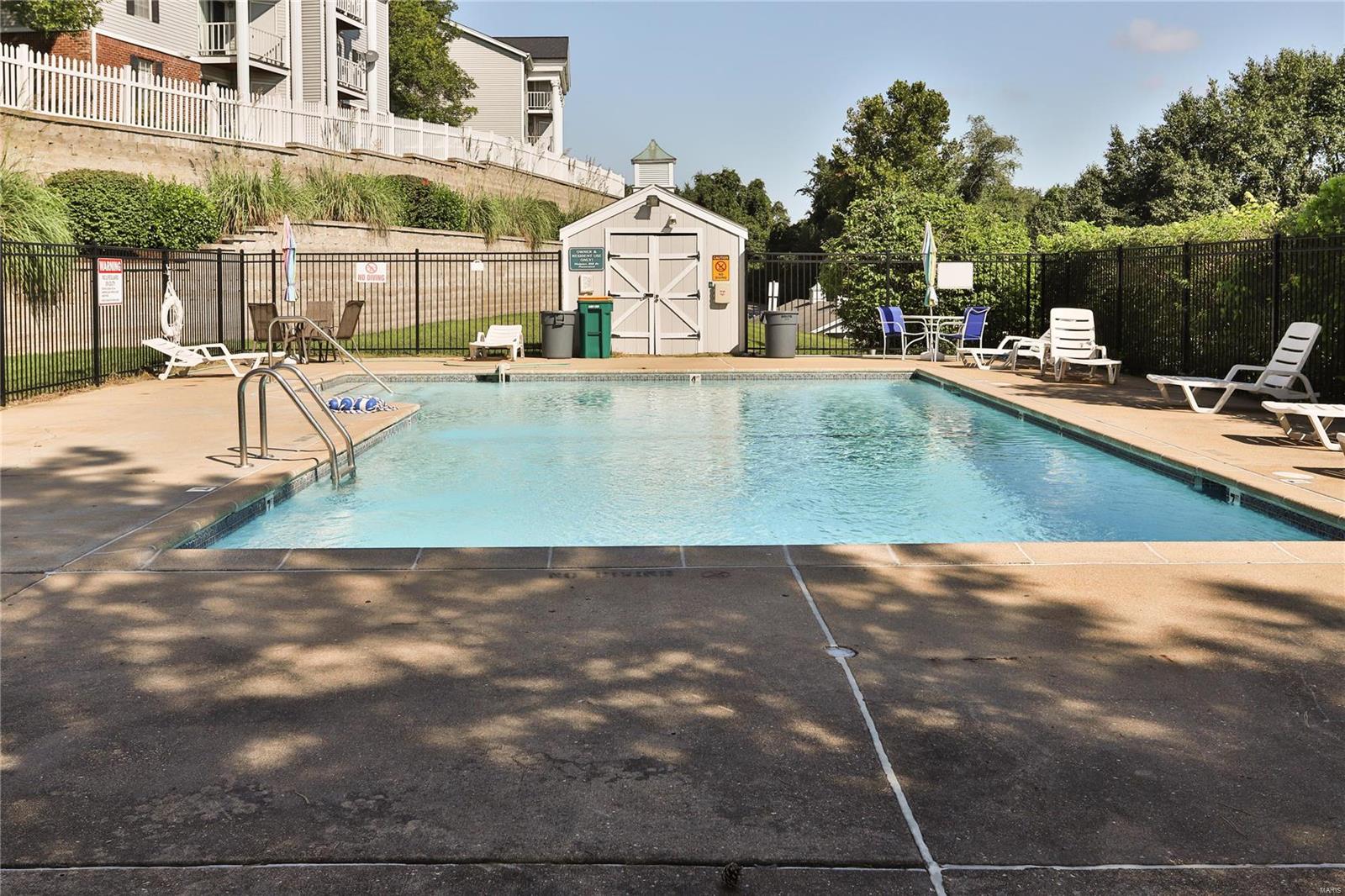 Creve Coeur Crossing Condo - Residential