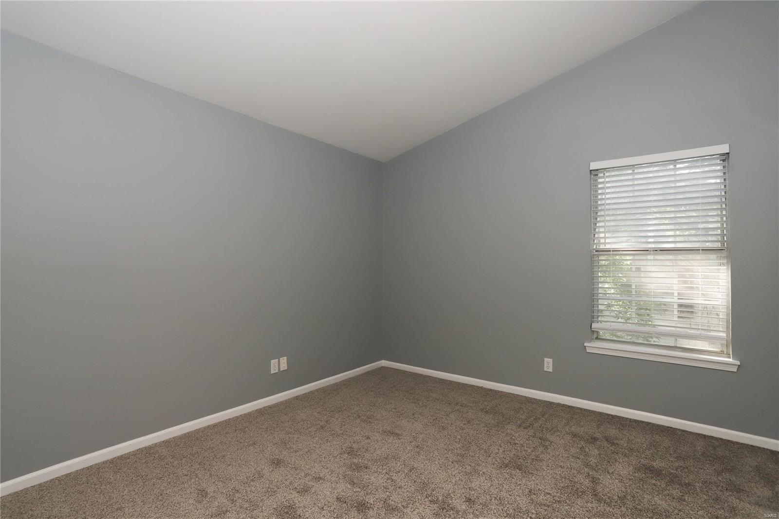 Creve Coeur Crossing Condo - Residential