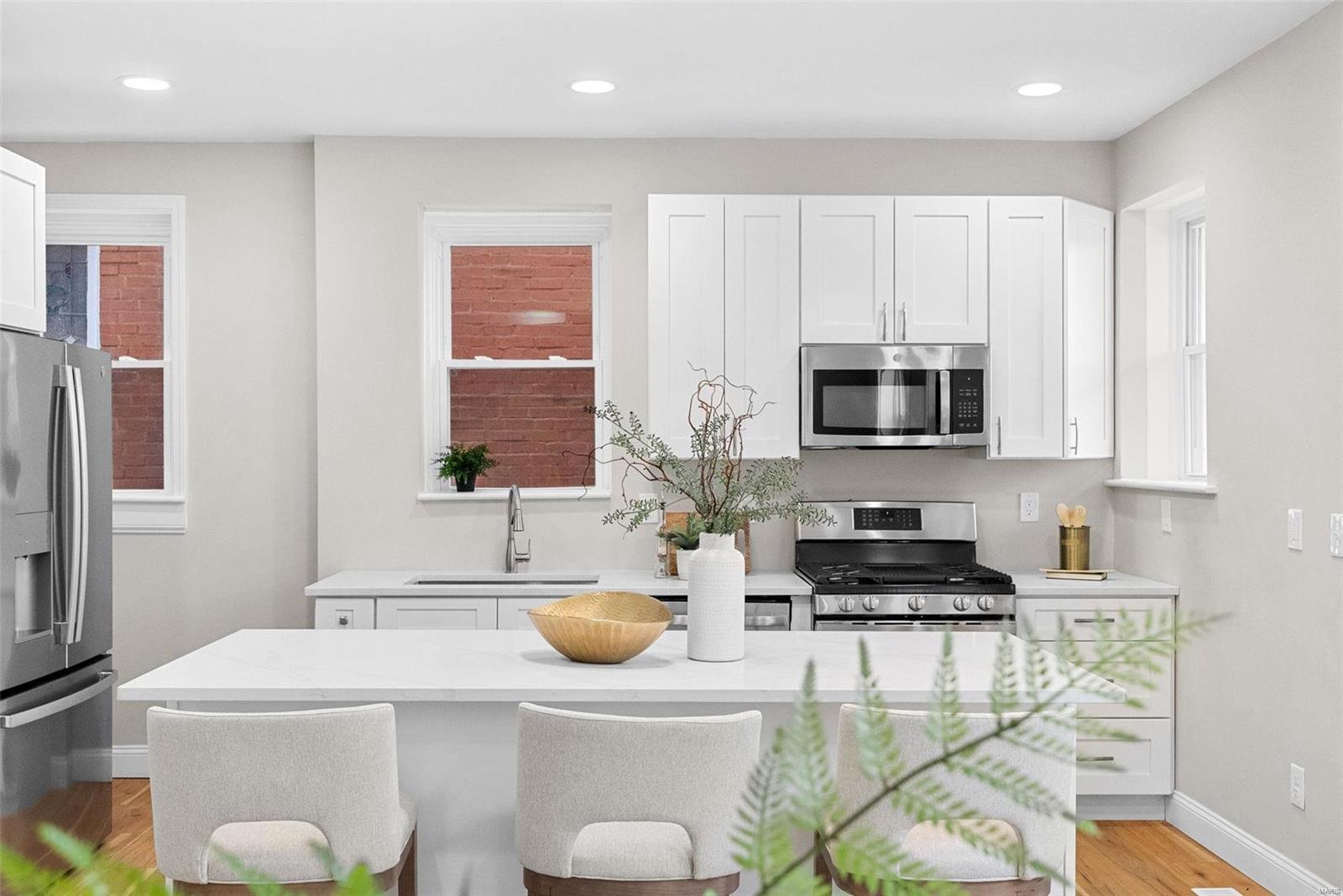 Russell Place Add - Residential