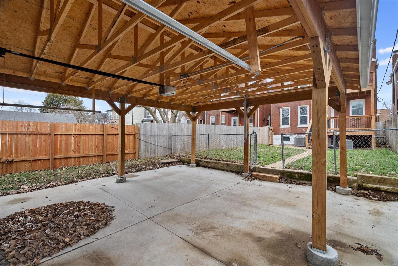 Russell Place Add - Residential