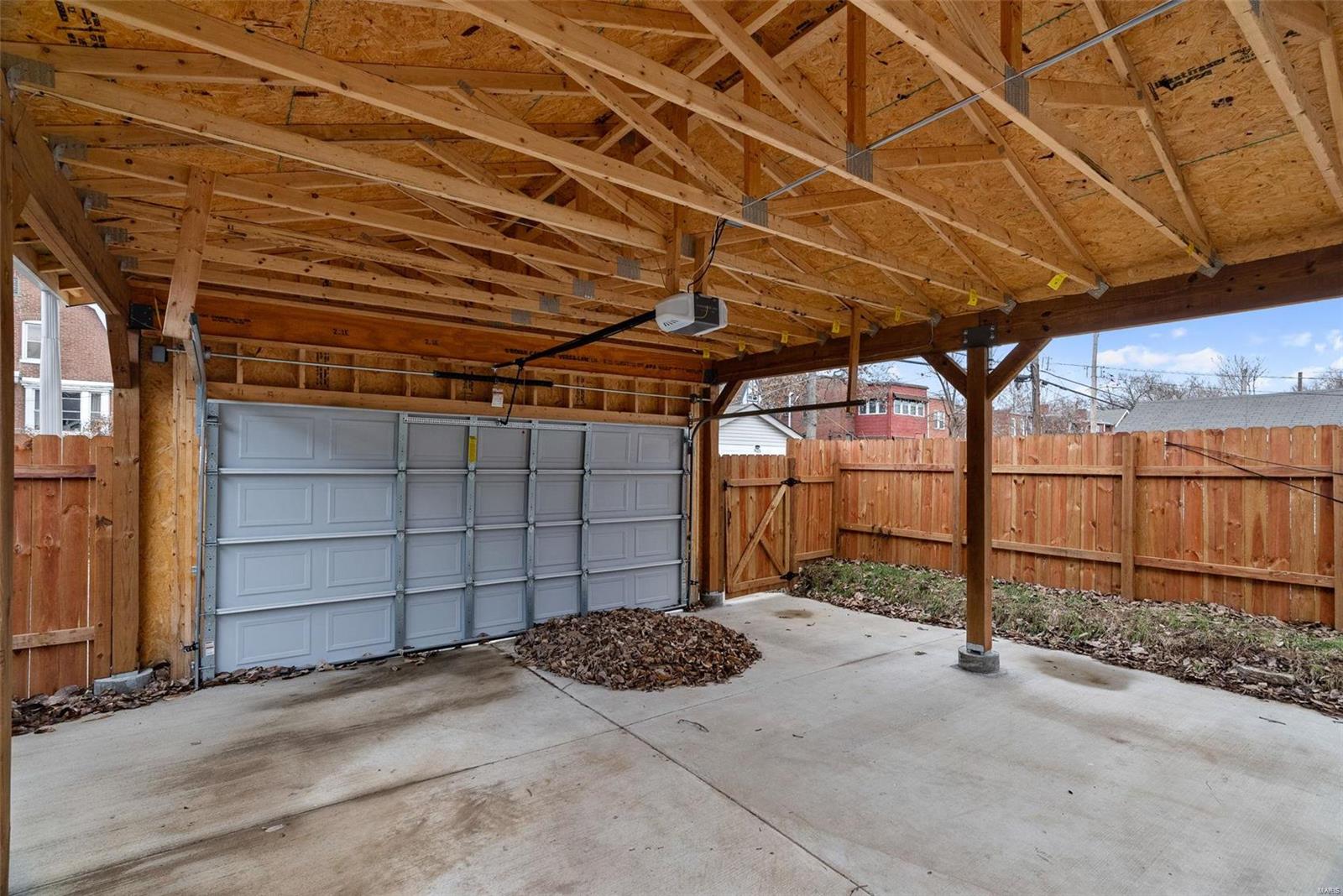 Russell Place Add - Residential