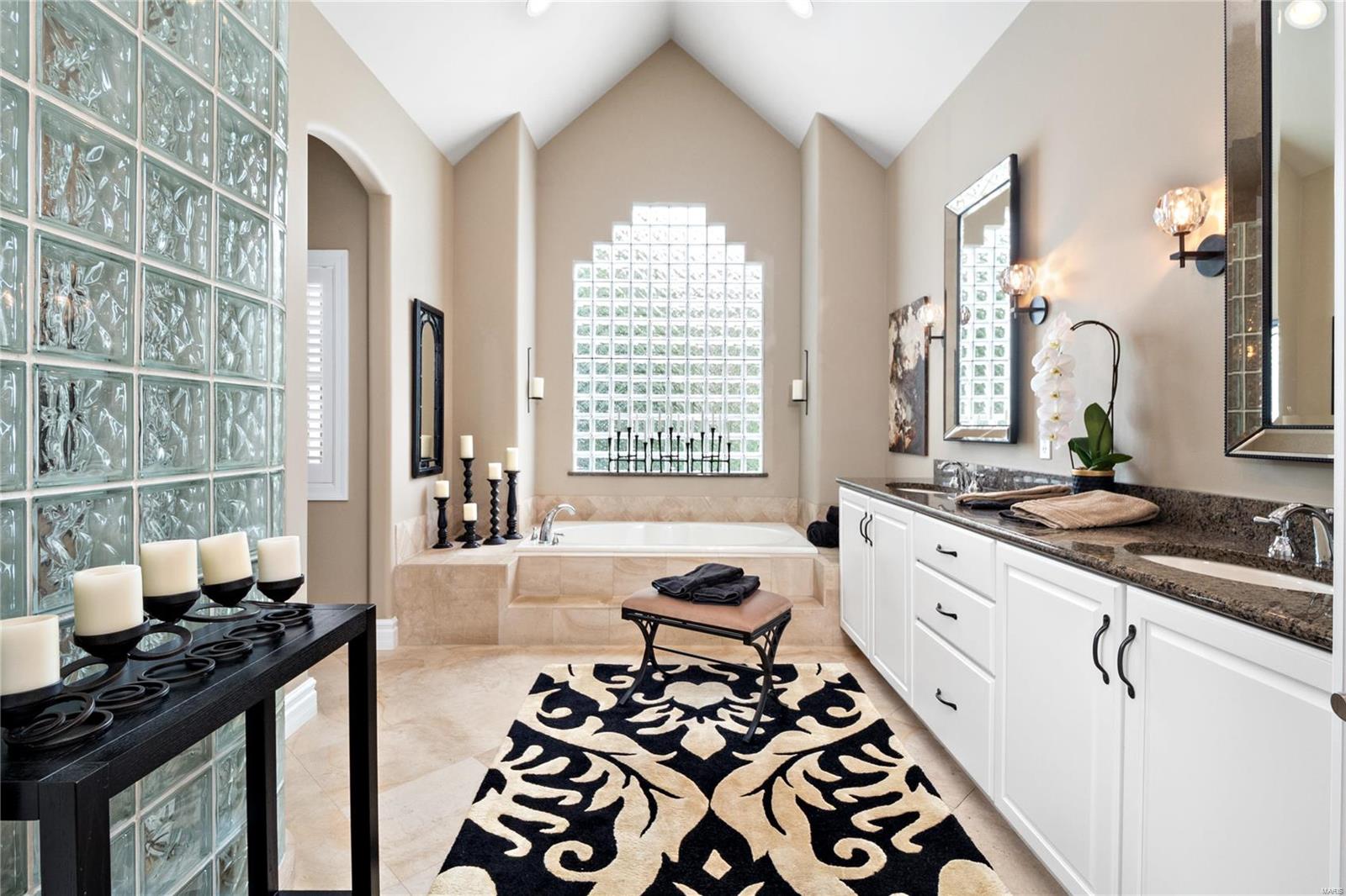 Appaloosa Way - Residential