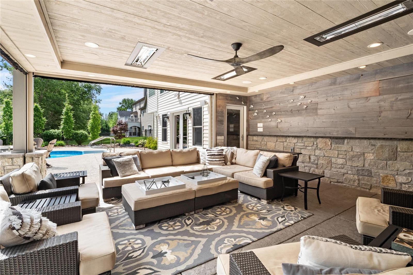 Appaloosa Way - Residential