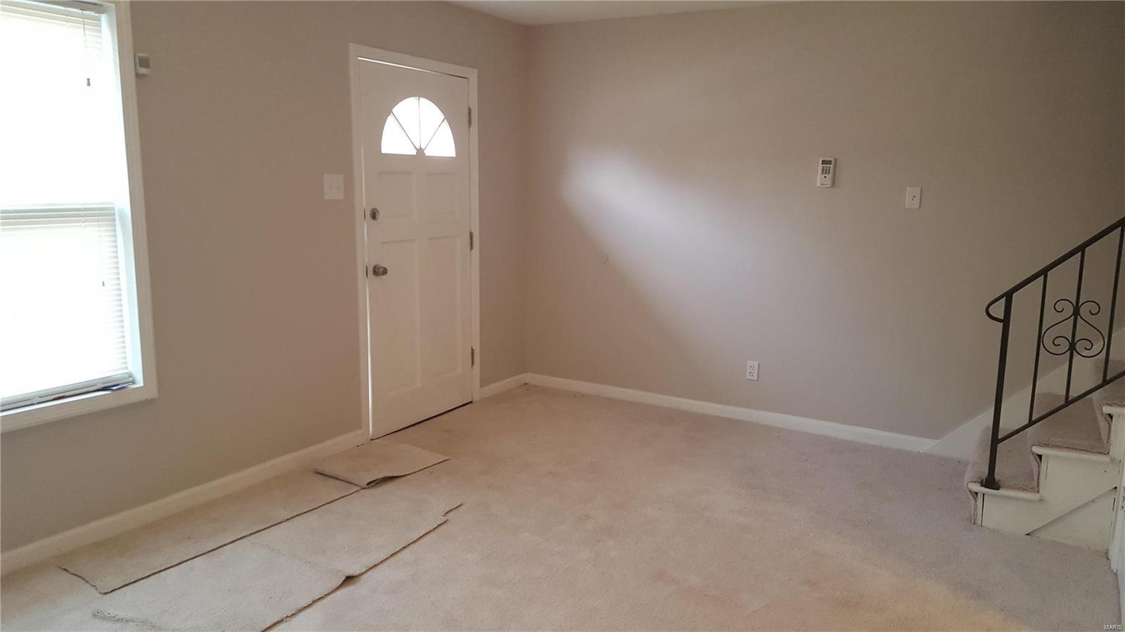 Laclede Race Track Addition - Residential Lease