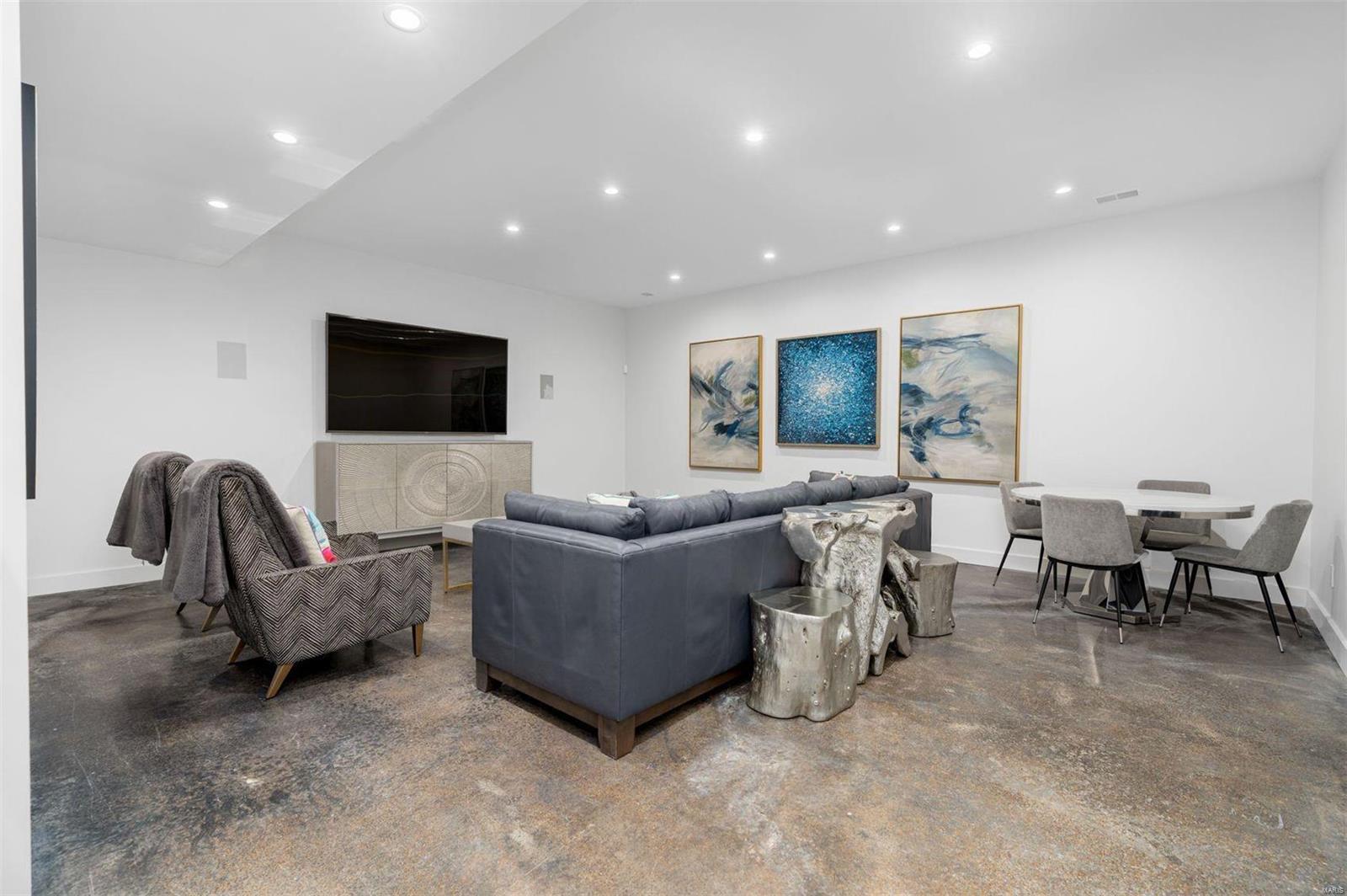 Elsa Place - Residential