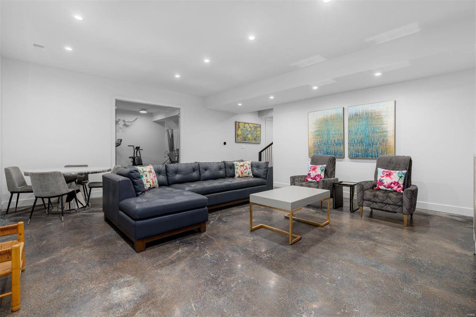 Elsa Place - Residential