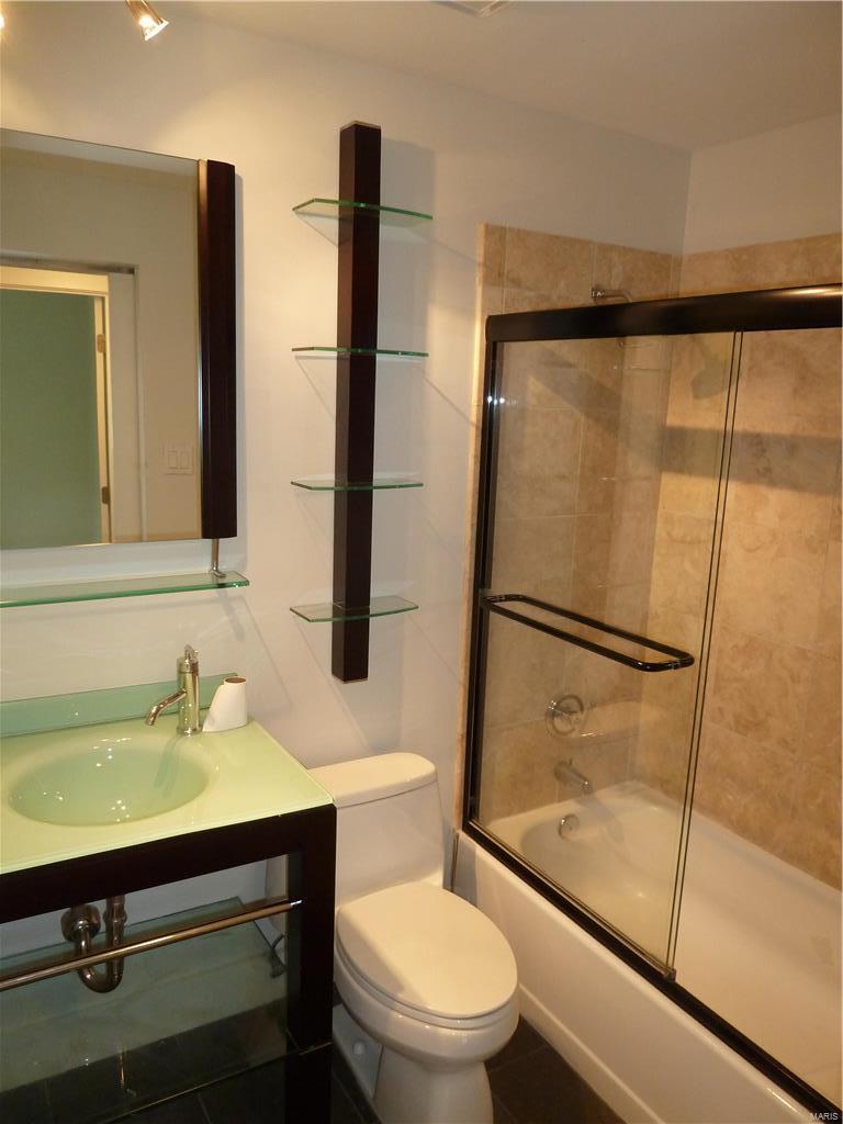 Loop Condo The - Residential Lease