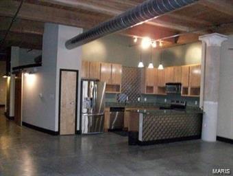 Lucas Lofts Condos - Residential