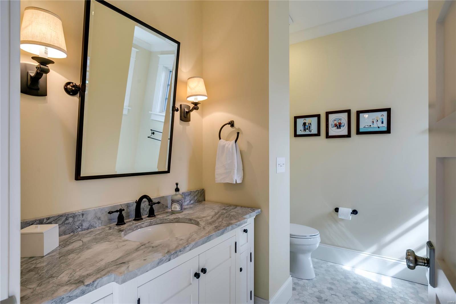 Mcdonald Tr Pt 2 Lts 31 & 32 & Sarpy - Residential