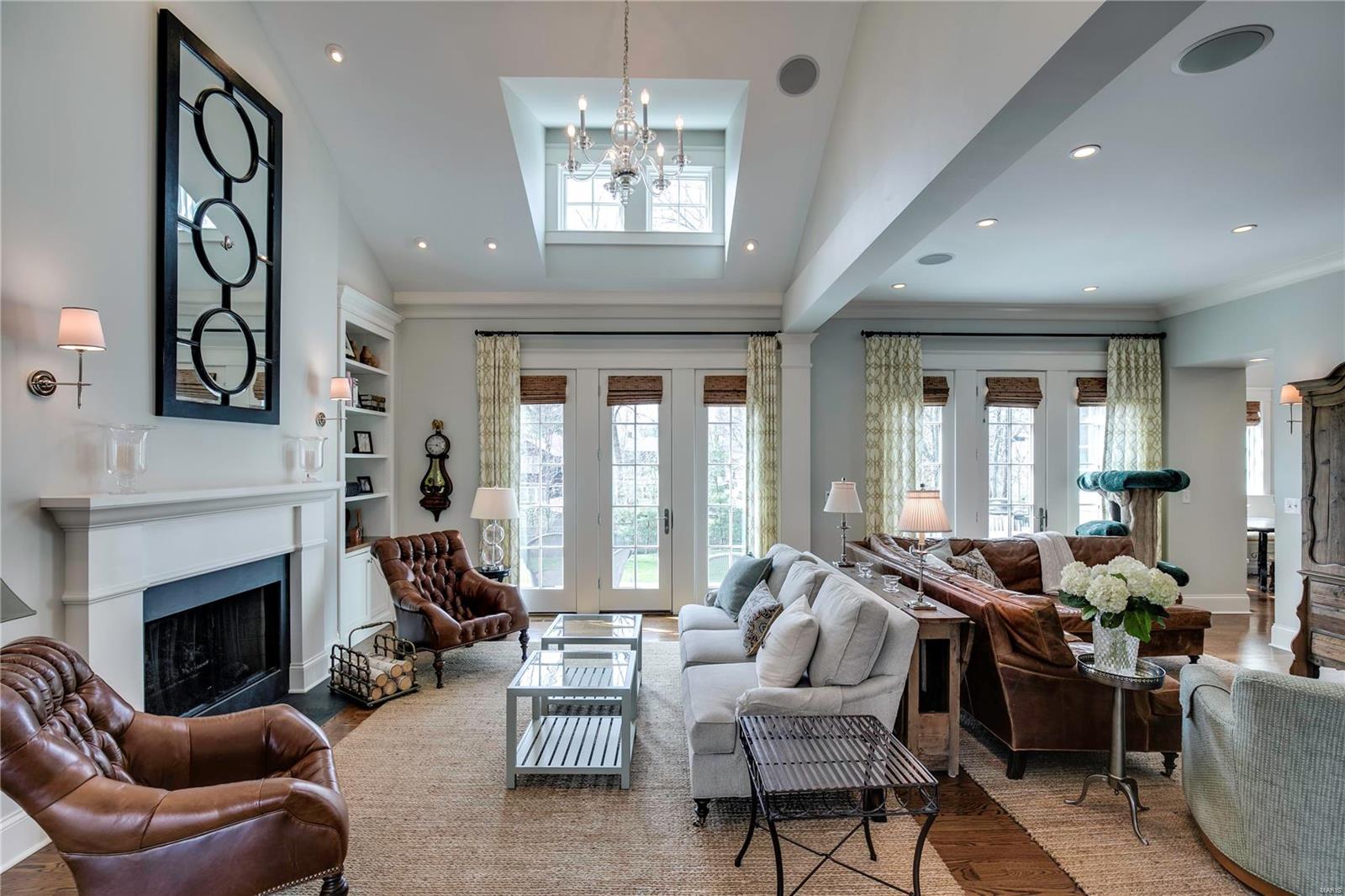 Mcdonald Tr Pt 2 Lts 31 & 32 & Sarpy - Residential