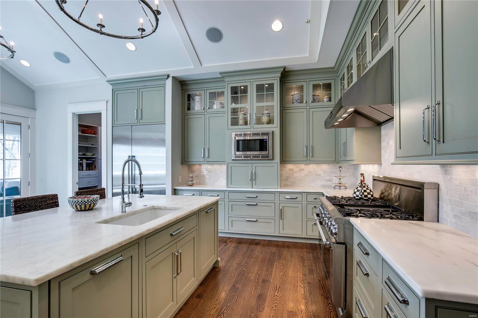 Mcdonald Tr Pt 2 Lts 31 & 32 & Sarpy - Residential