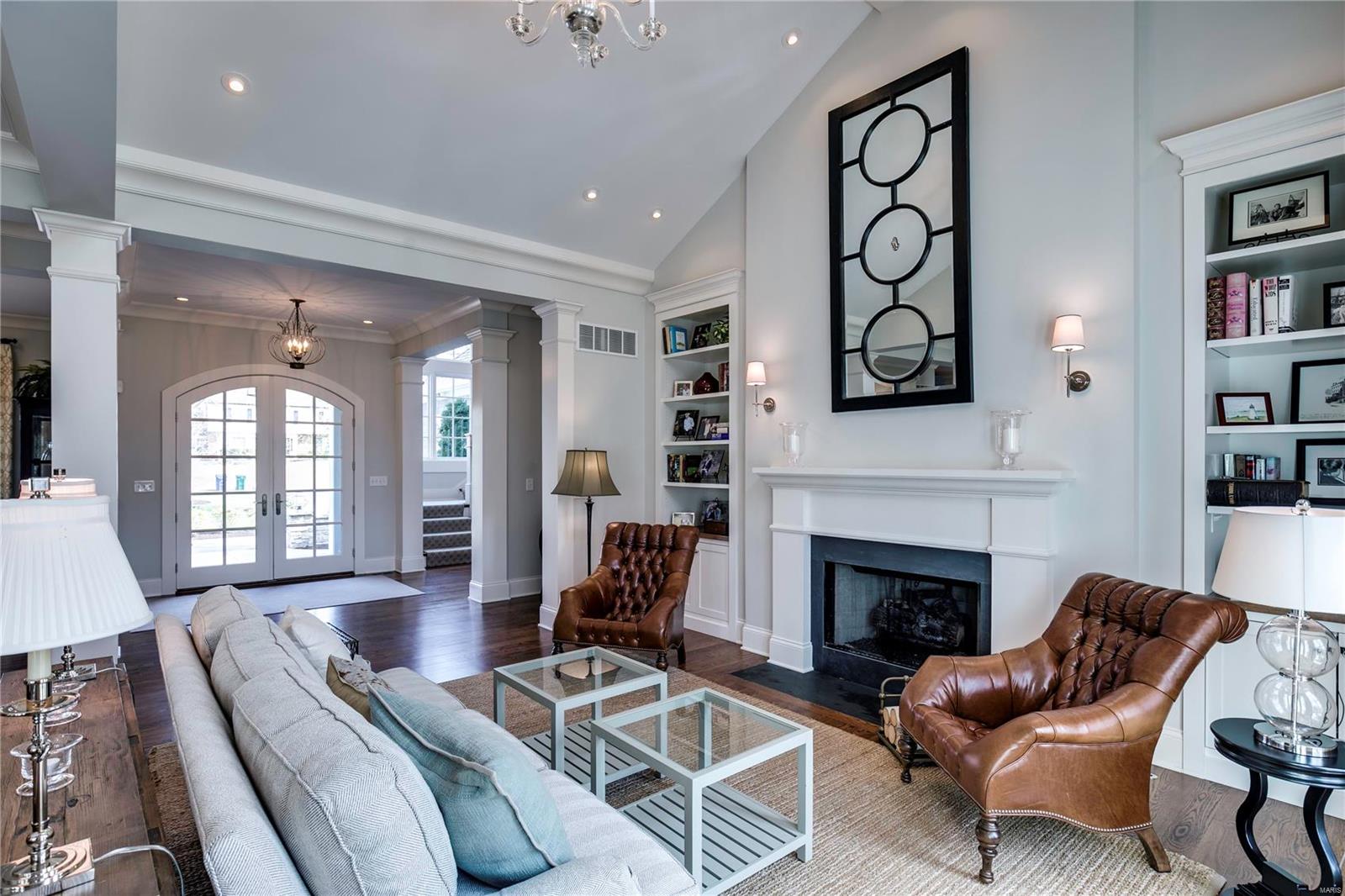 Mcdonald Tr Pt 2 Lts 31 & 32 & Sarpy - Residential