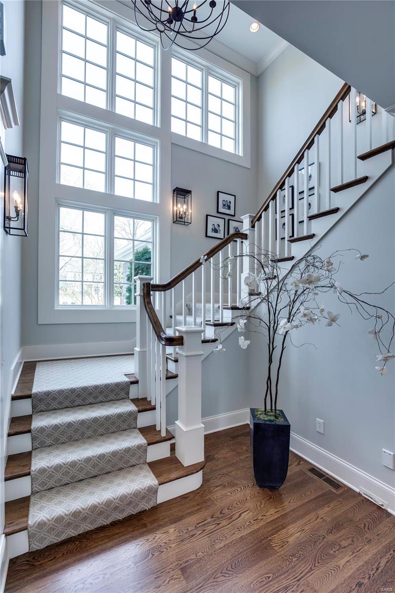 Mcdonald Tr Pt 2 Lts 31 & 32 & Sarpy - Residential