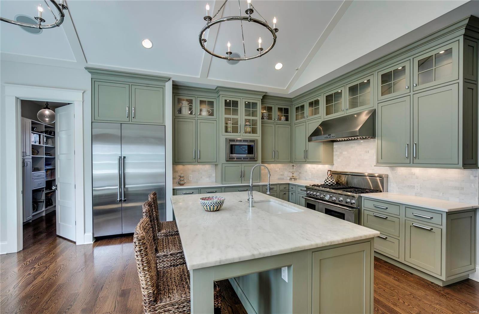 Mcdonald Tr Pt 2 Lts 31 & 32 & Sarpy - Residential