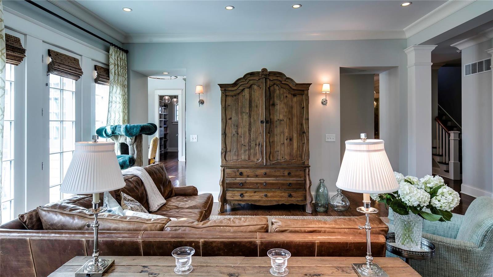 Mcdonald Tr Pt 2 Lts 31 & 32 & Sarpy - Residential