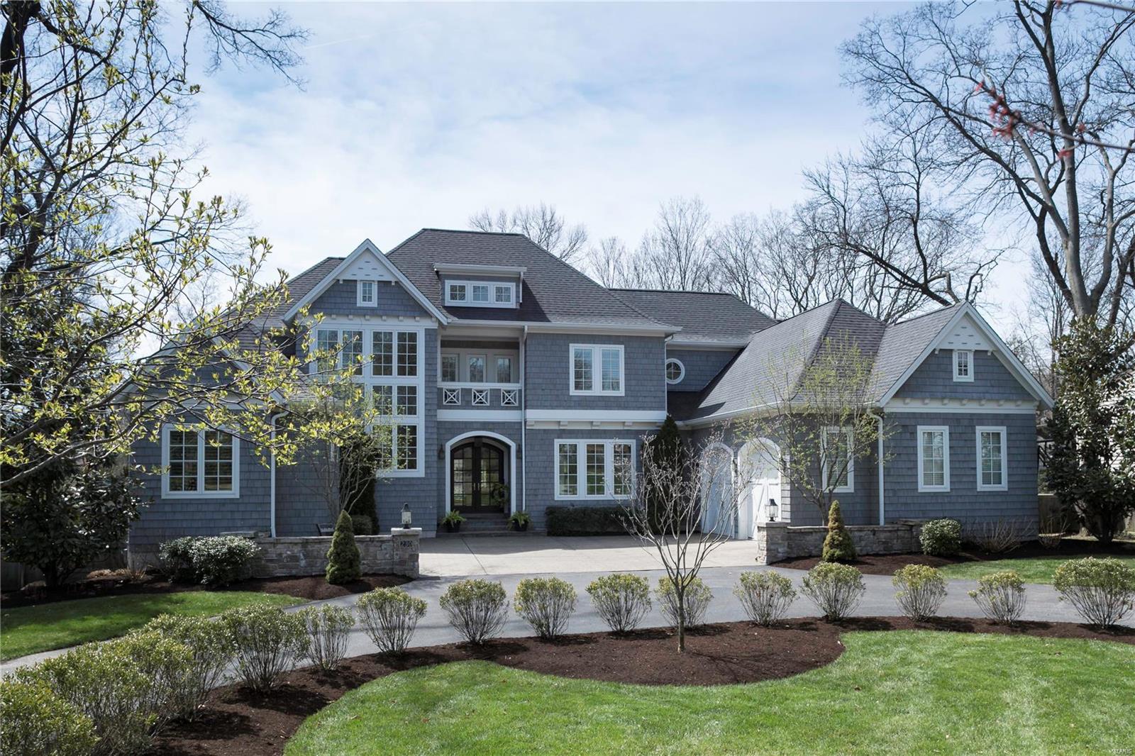 Mcdonald Tr Pt 2 Lts 31 & 32 & Sarpy - Residential