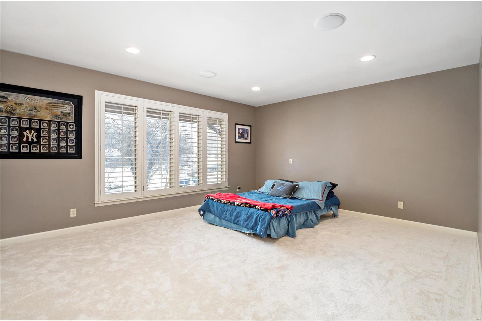 Chateaux Ladue West - Residential