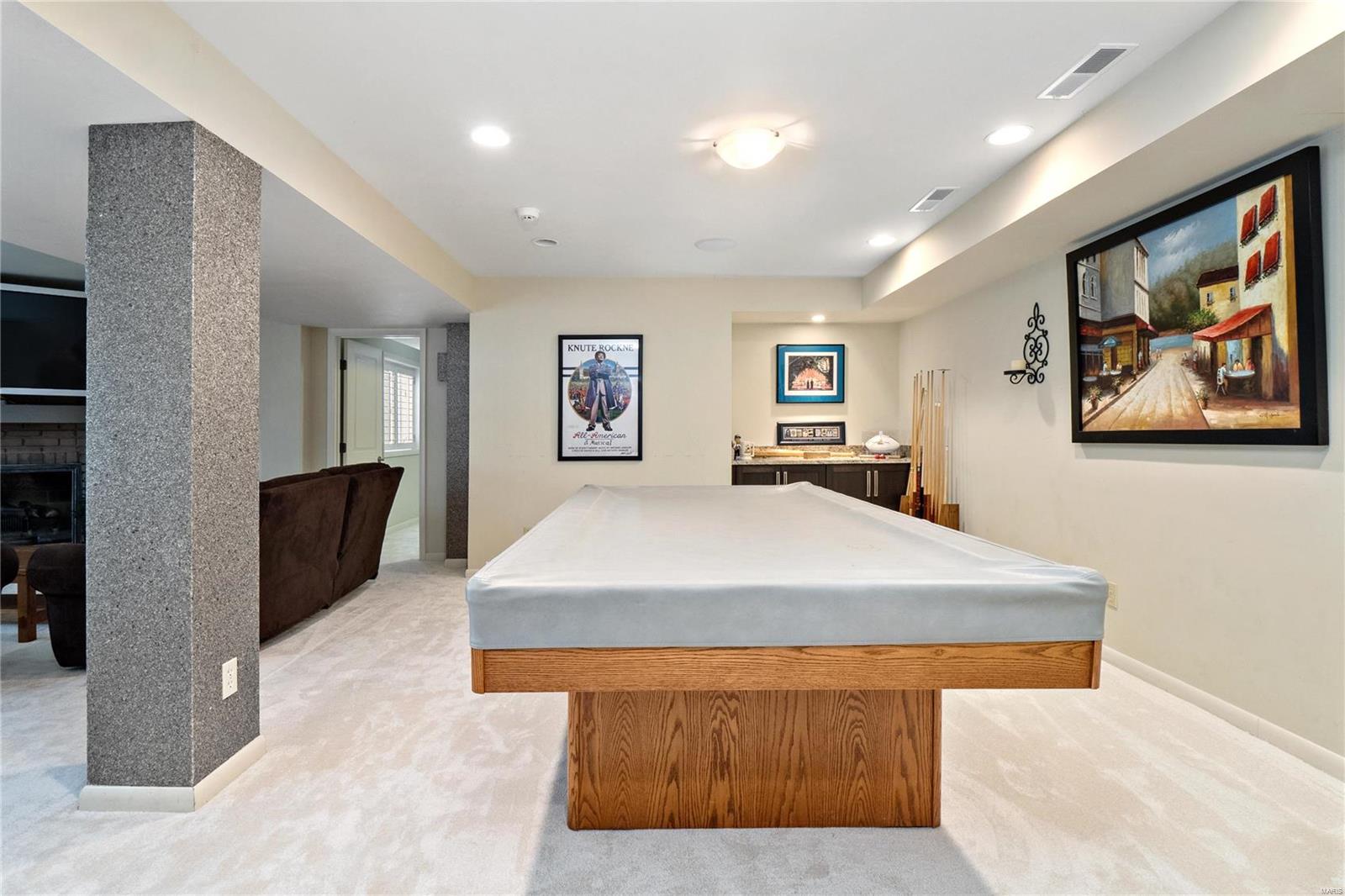 Chateaux Ladue West - Residential