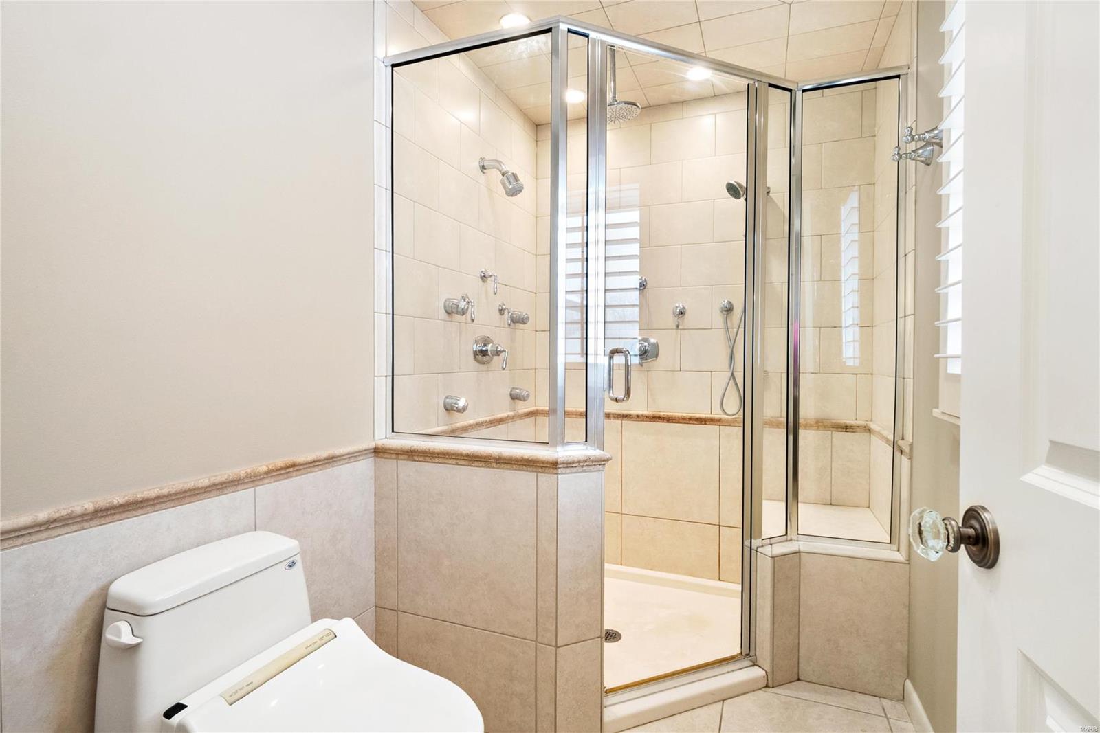 Chateaux Ladue West - Residential