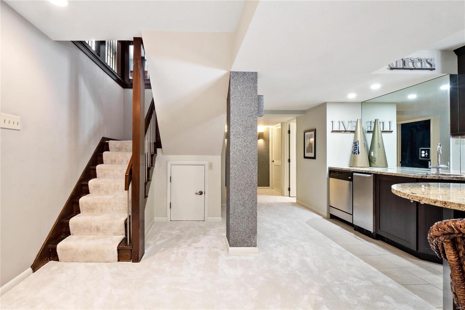 Chateaux Ladue West - Residential