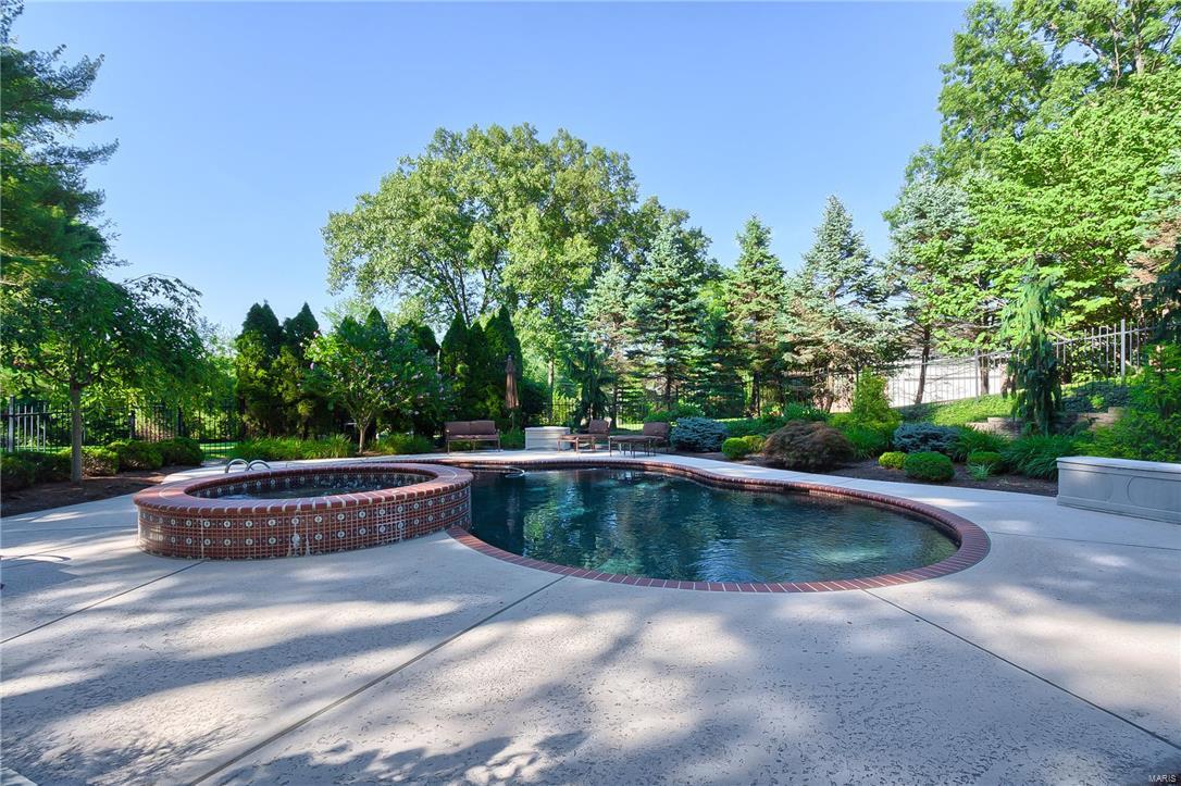 Fordyce Manor - Residential