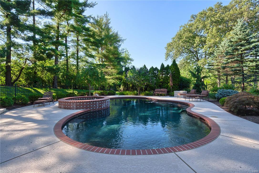 Fordyce Manor - Residential