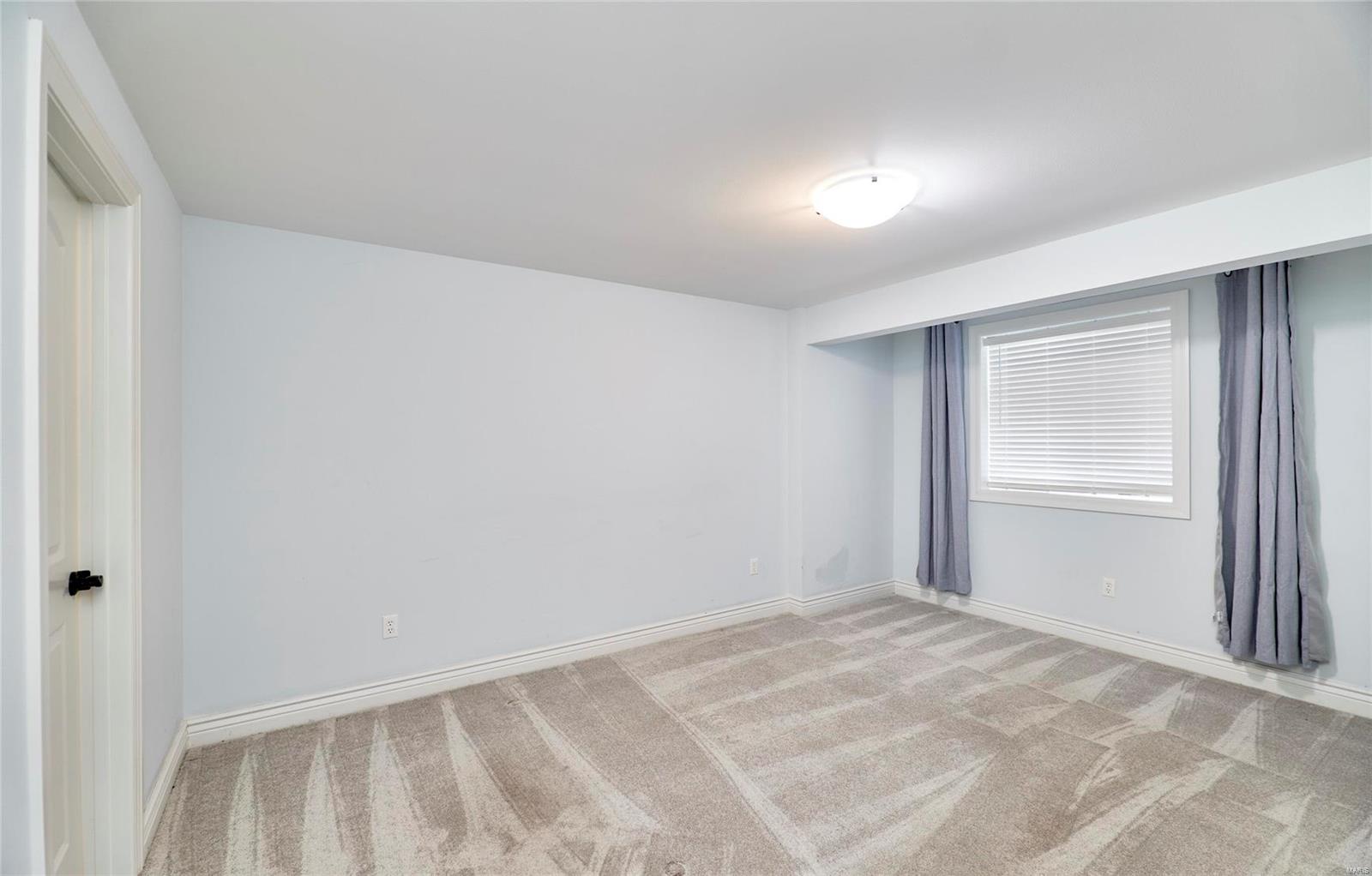 Rich Keen Court - Residential