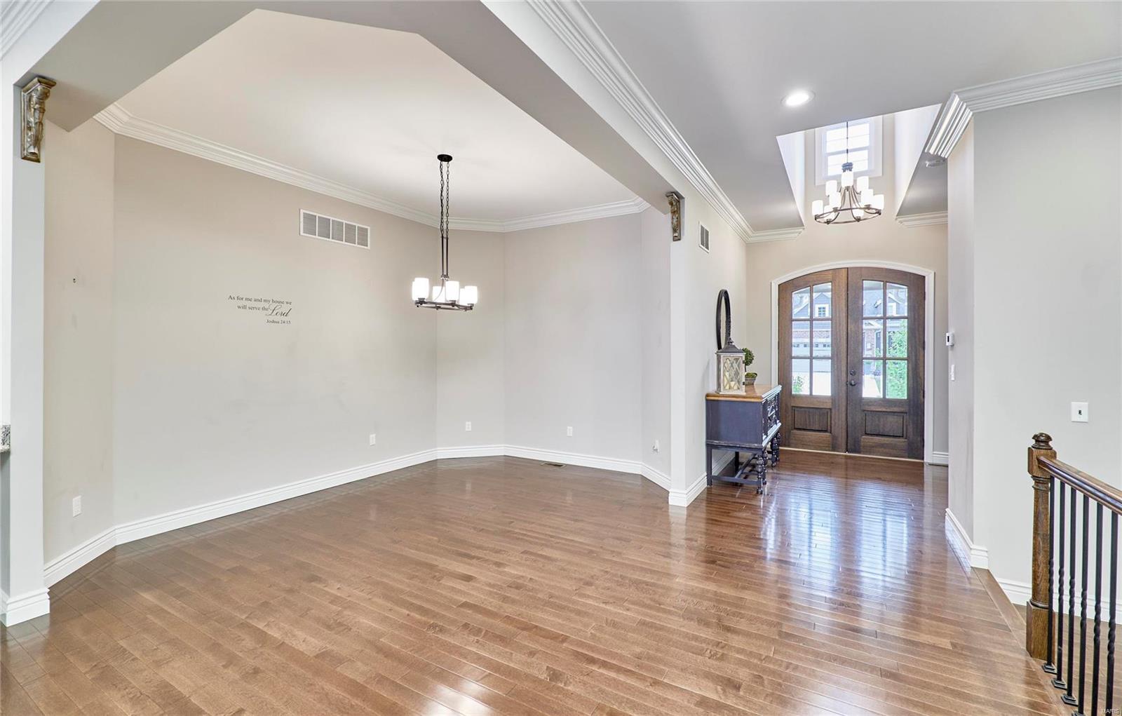 Rich Keen Court - Residential