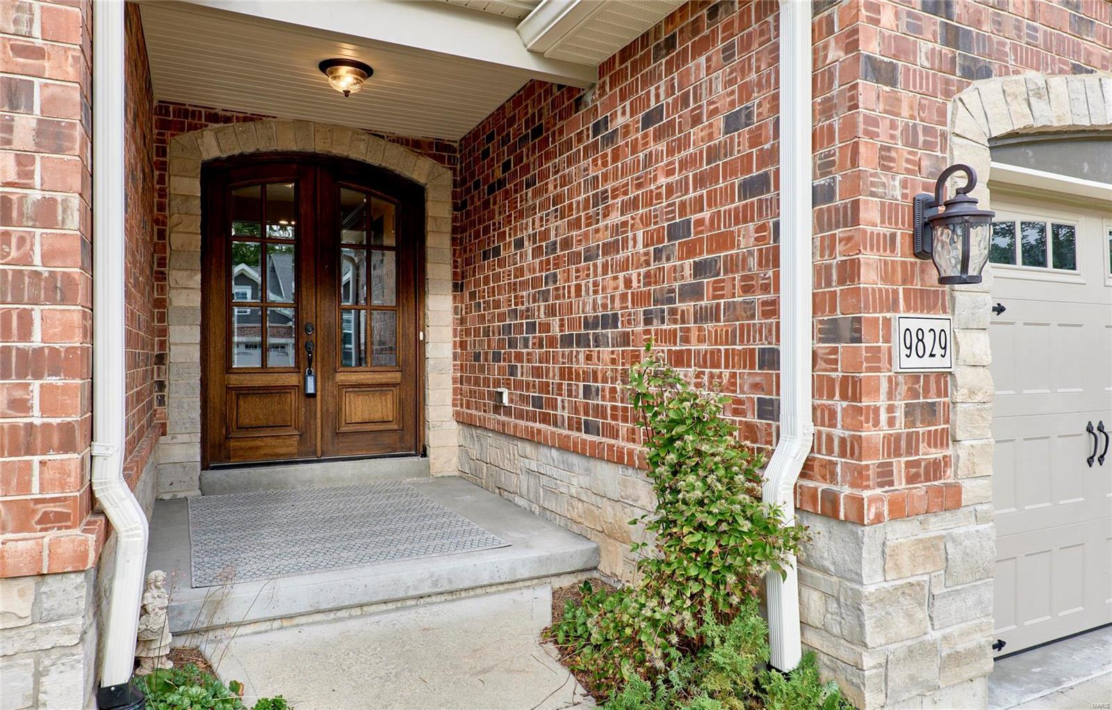 Rich Keen Court - Residential