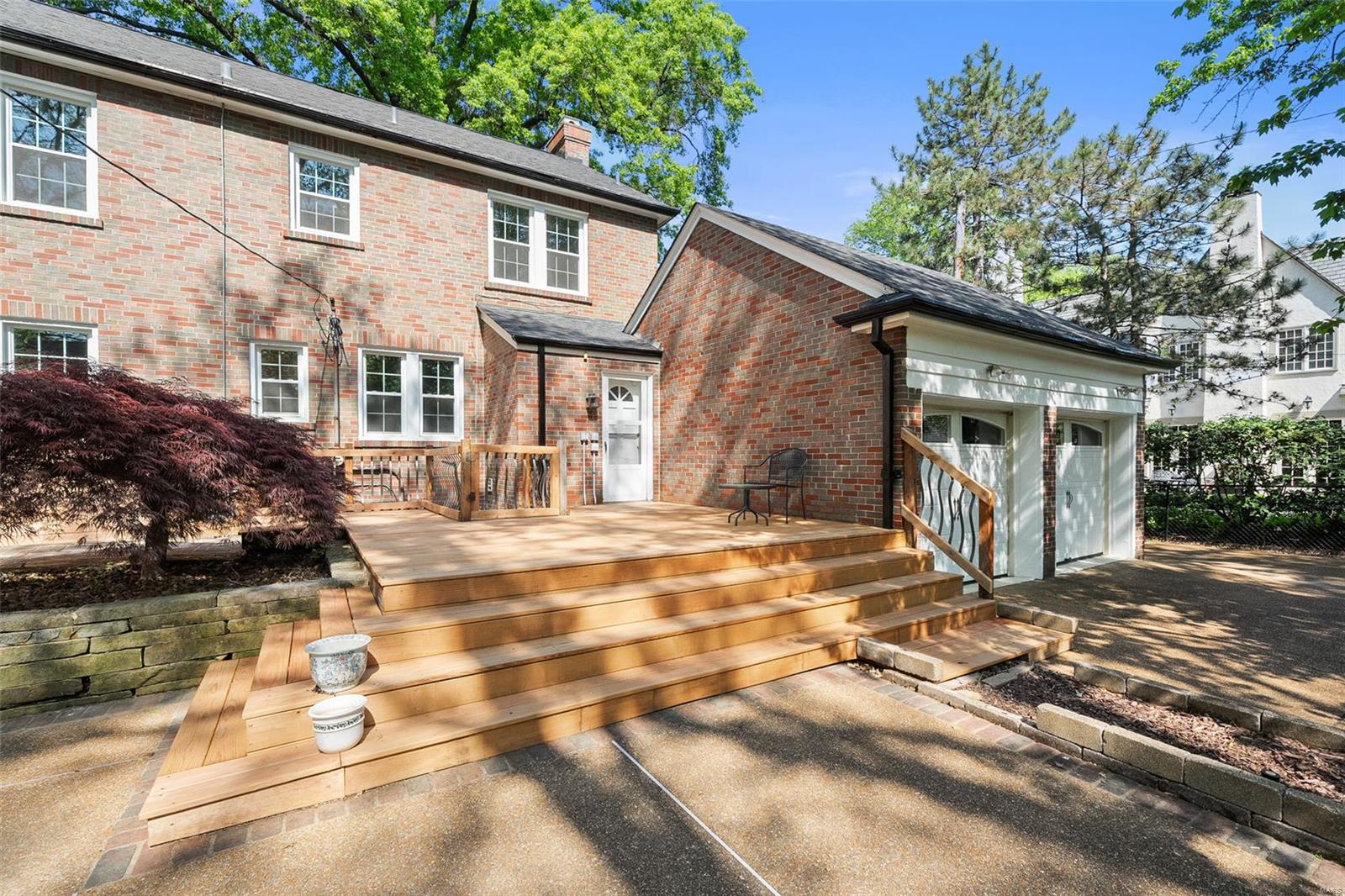 SHERWOOD FOREST 2ND ADD - Residential