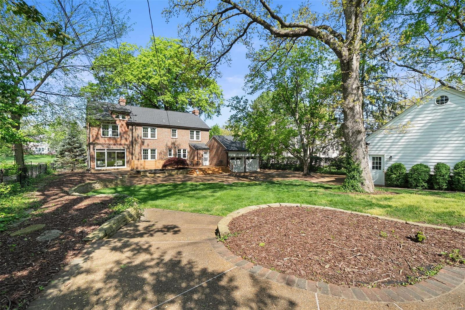 SHERWOOD FOREST 2ND ADD - Residential