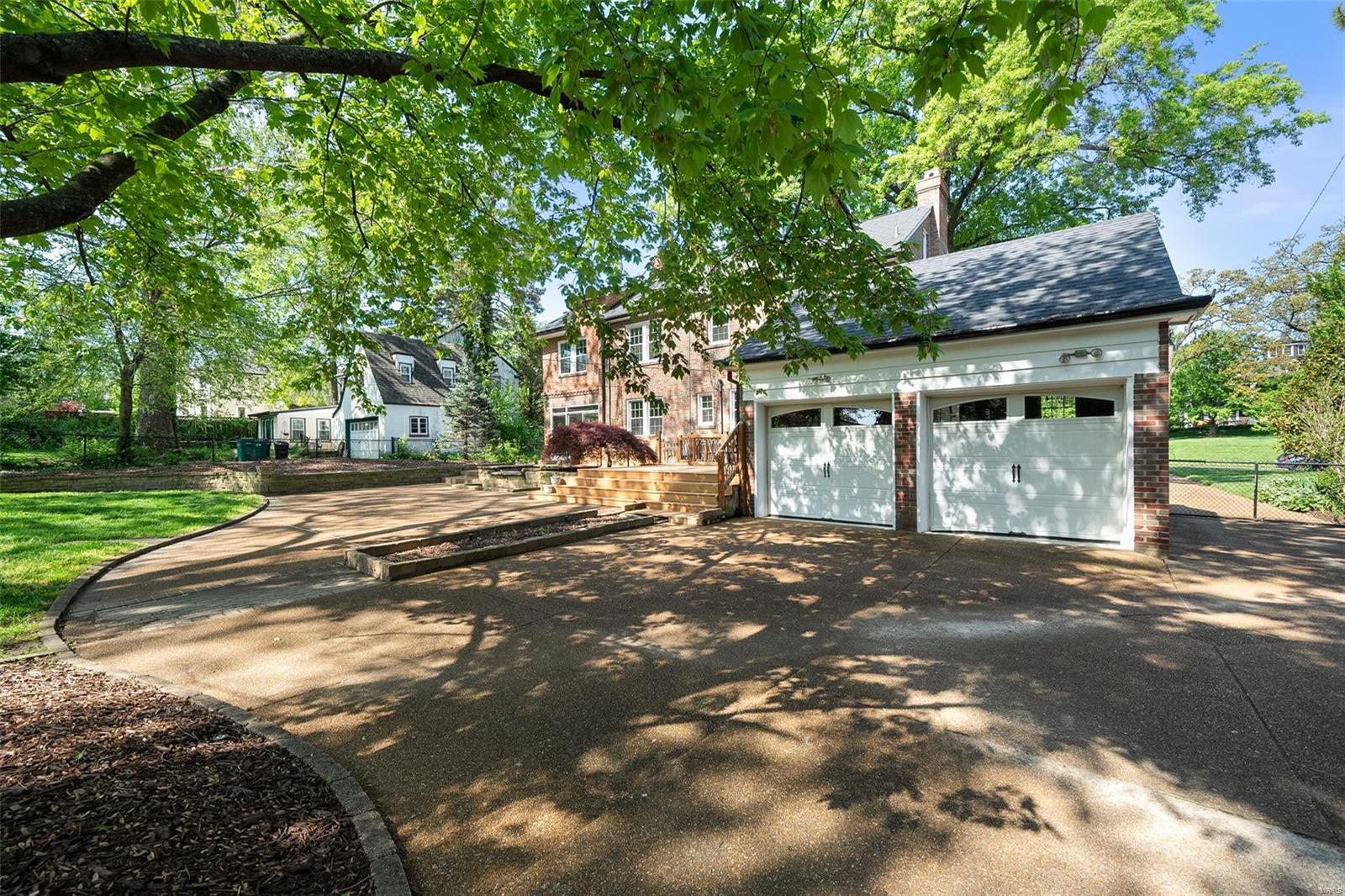 SHERWOOD FOREST 2ND ADD - Residential