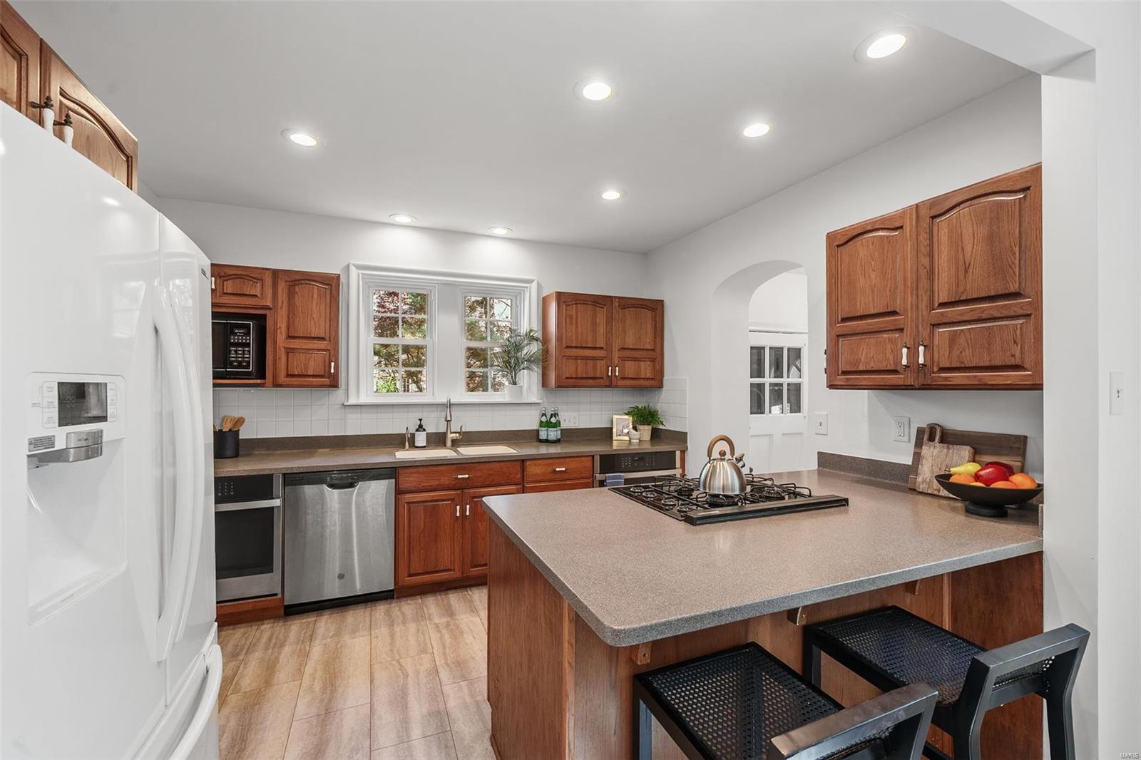 SHERWOOD FOREST 2ND ADD - Residential