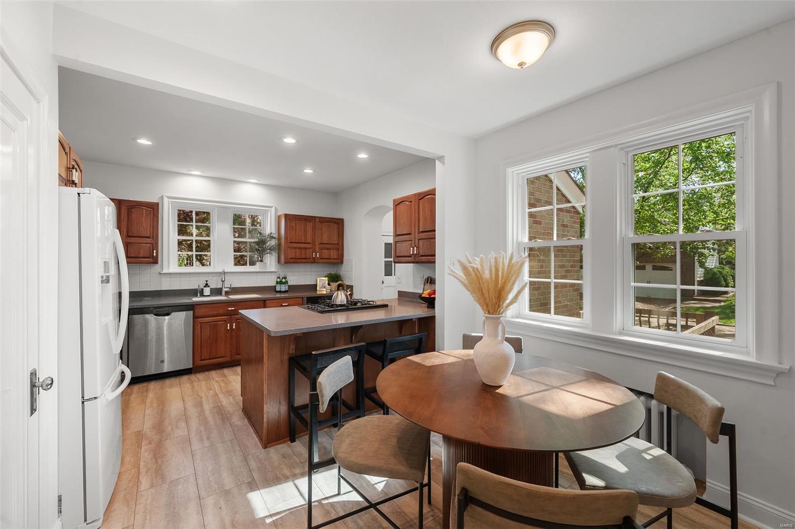 SHERWOOD FOREST 2ND ADD - Residential