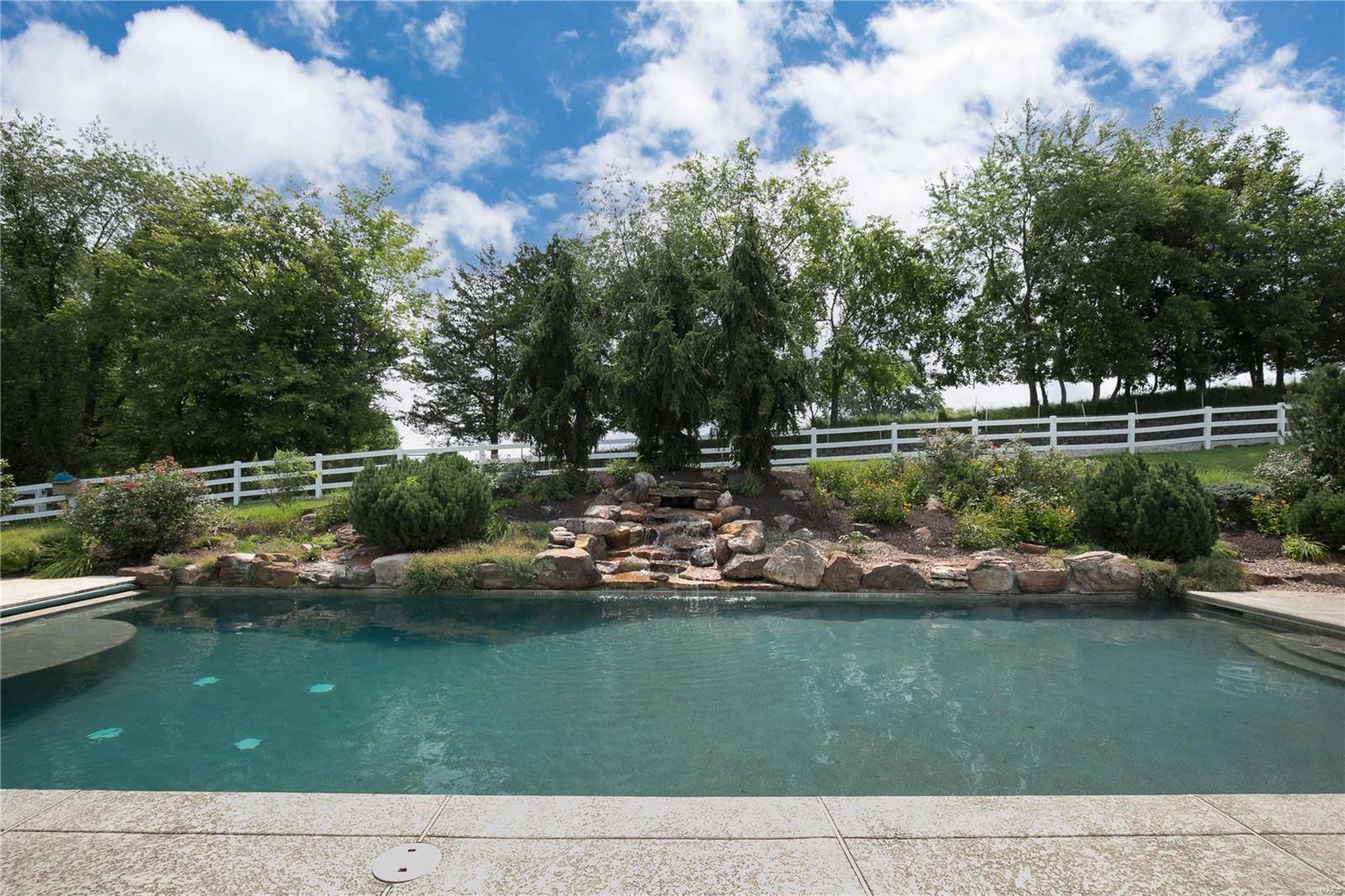 Fox Bridge Farms - Residential