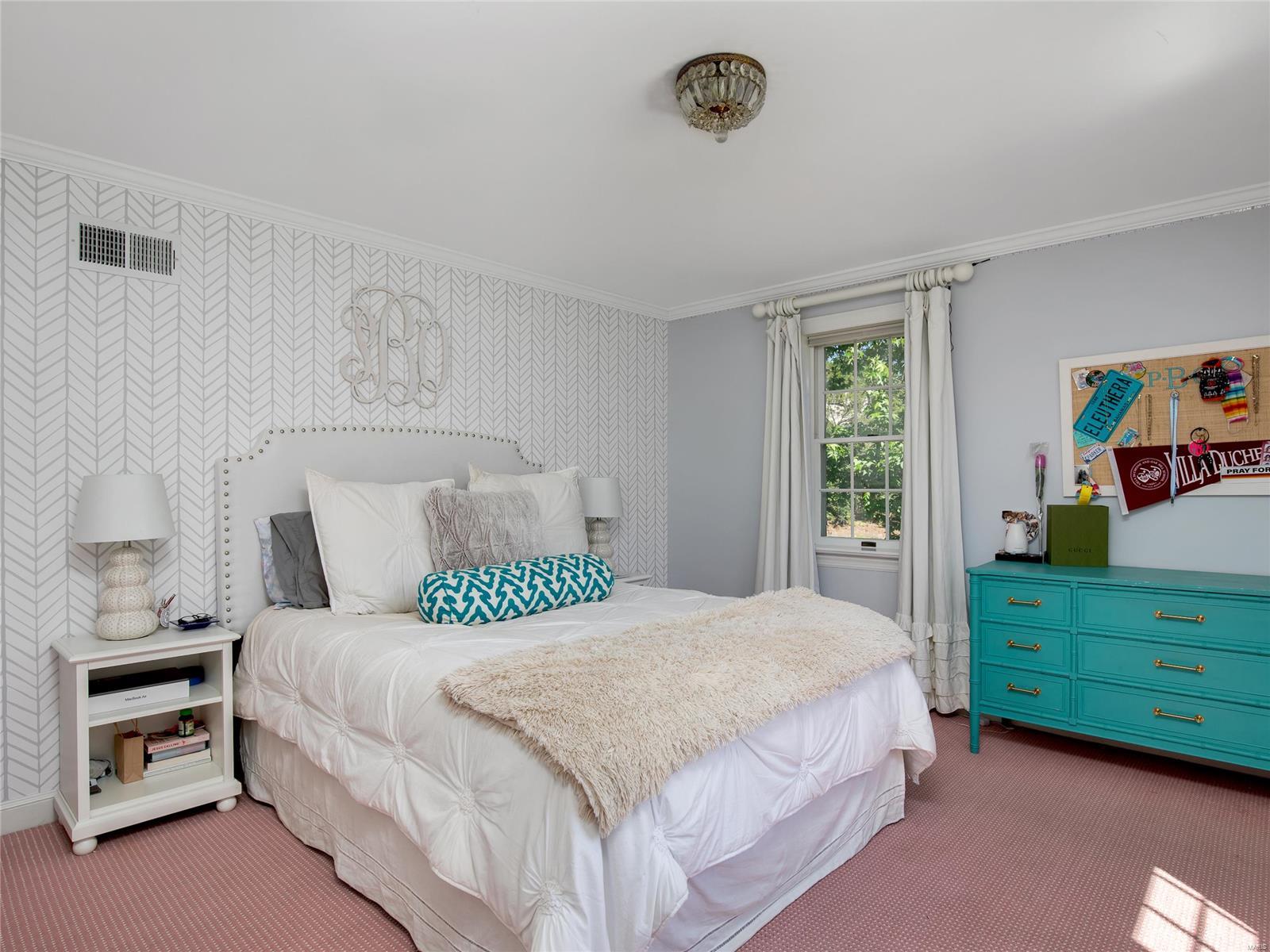 Fair Oaks Estate - Residential