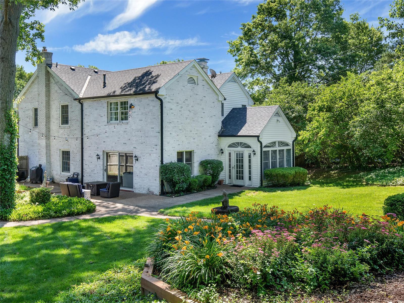 Fair Oaks Estate - Residential