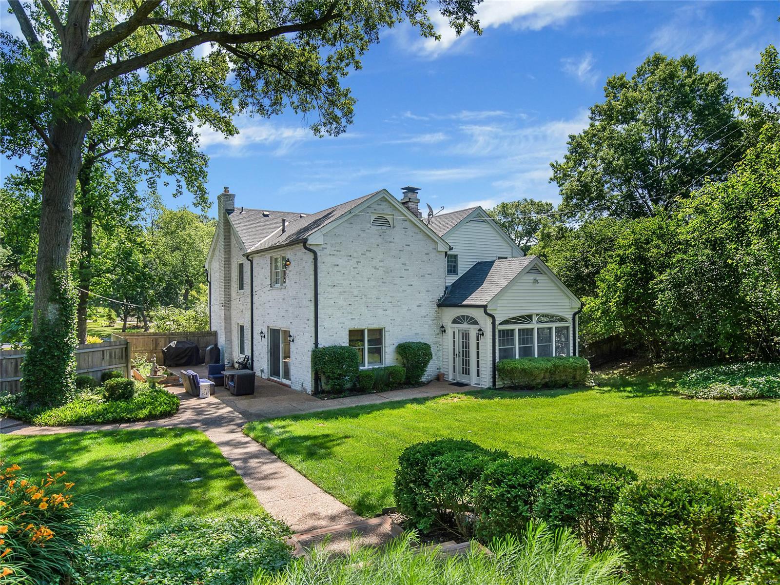 Fair Oaks Estate - Residential