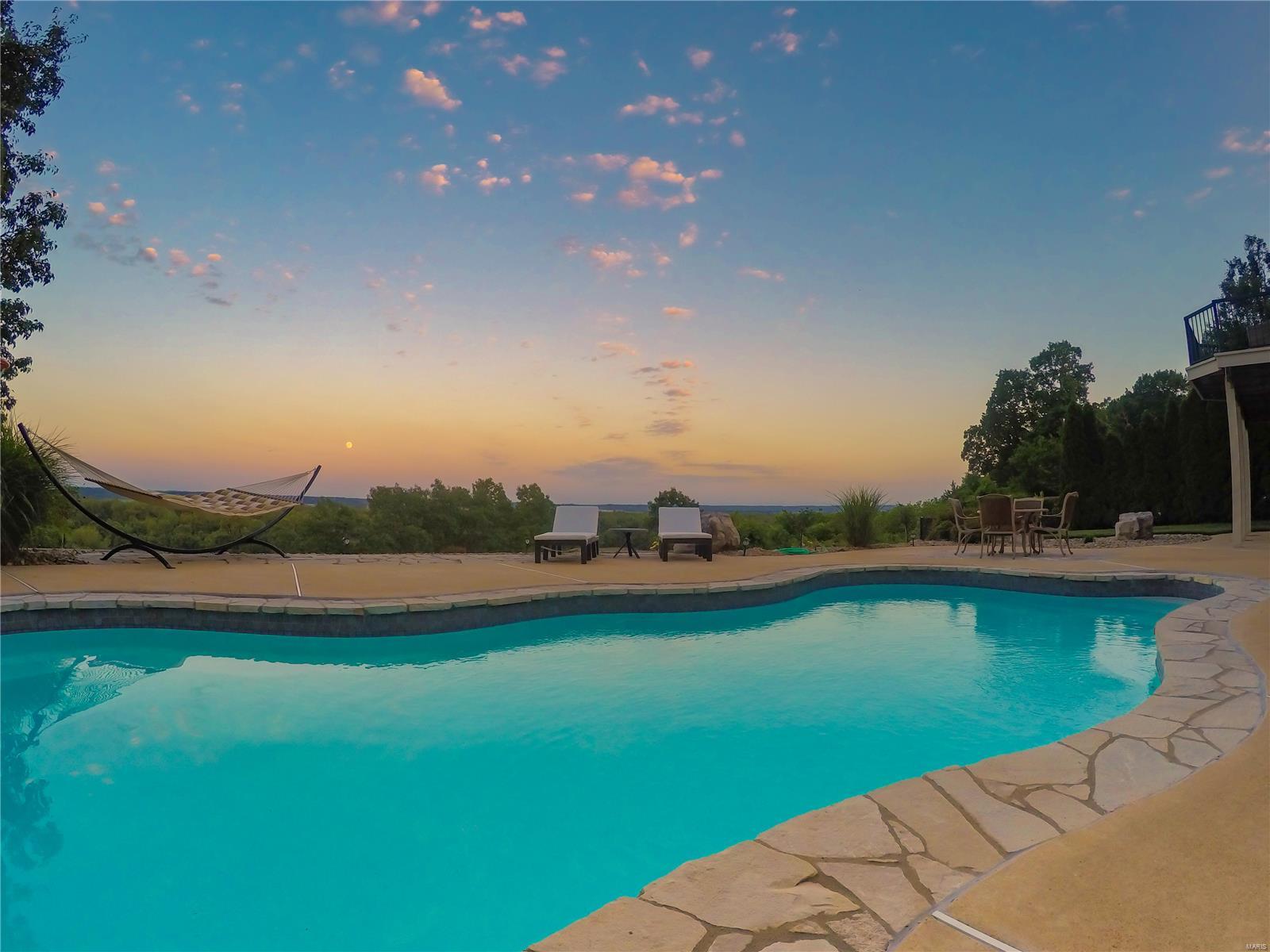 Greycliff Three - Residential