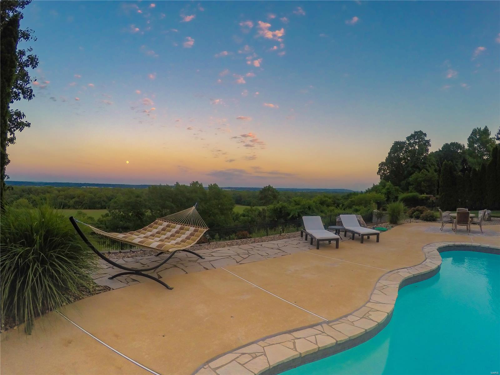 Greycliff Three - Residential