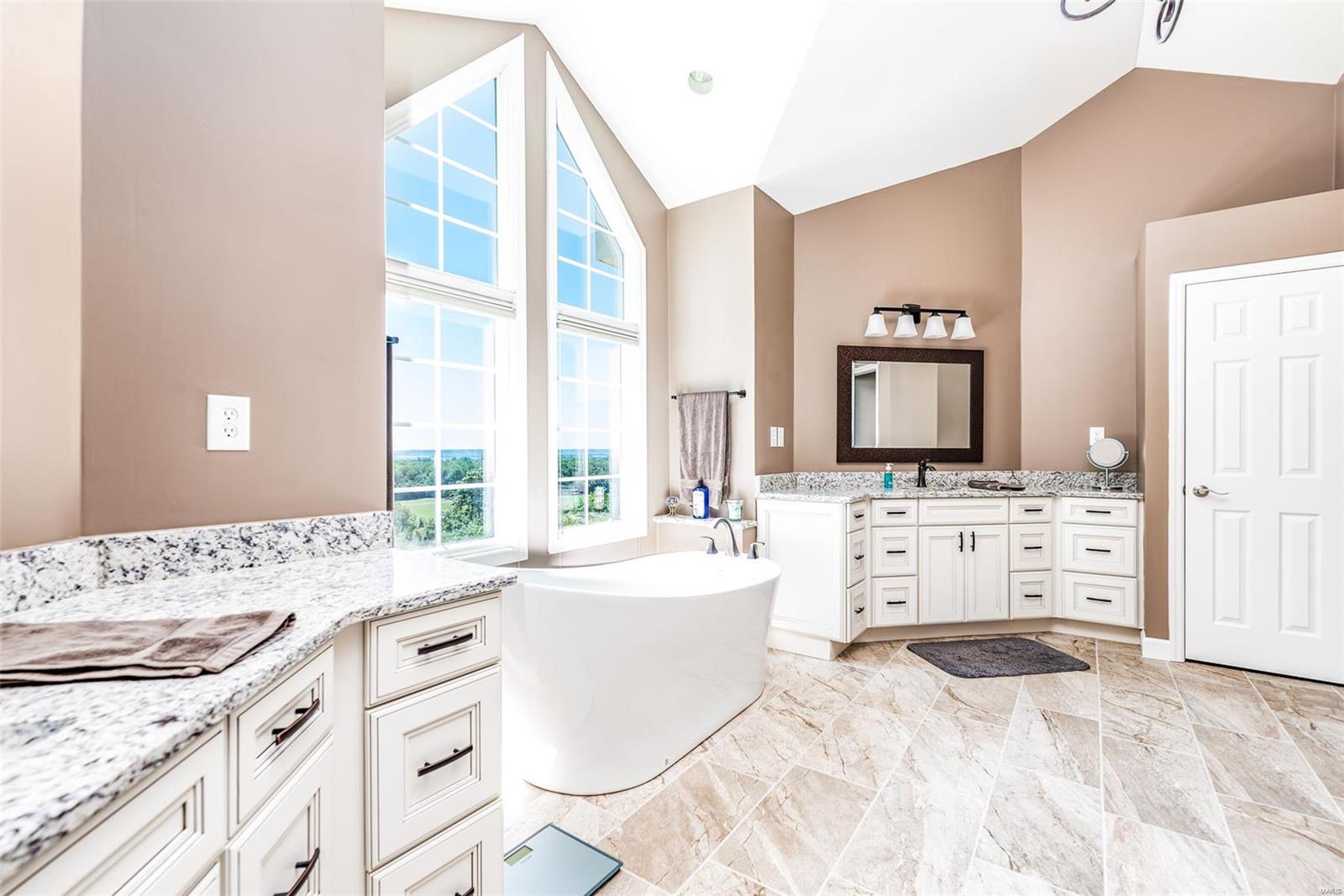 Greycliff Three - Residential