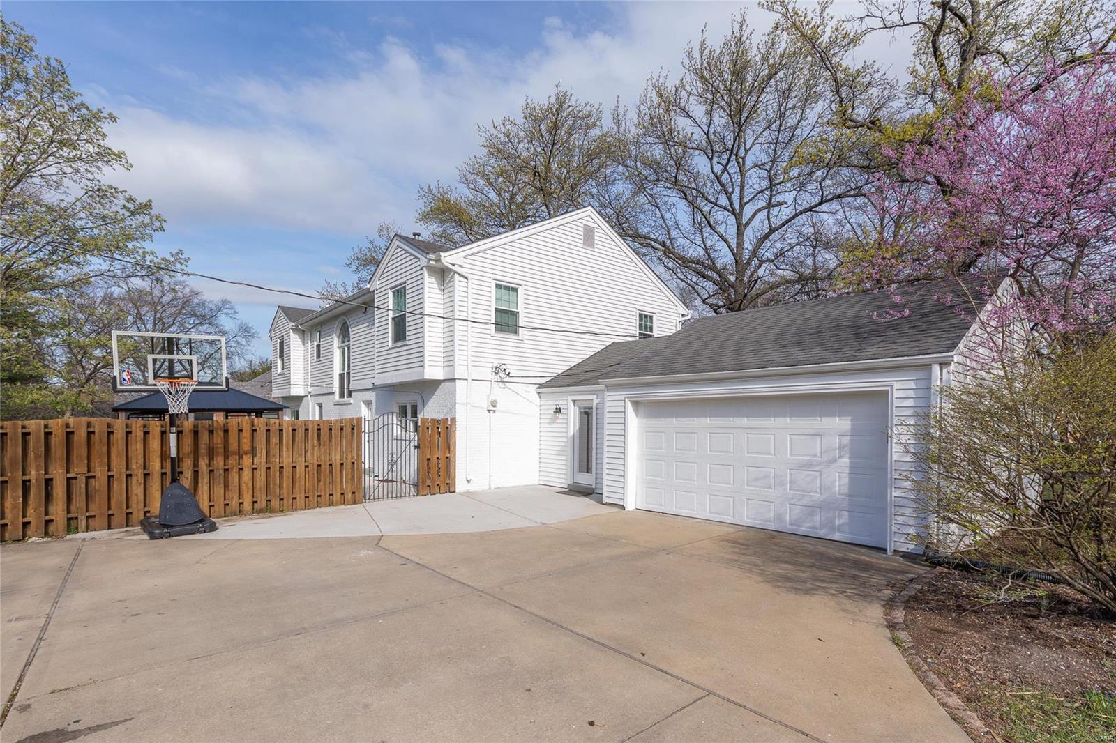 Warwick Place - Residential