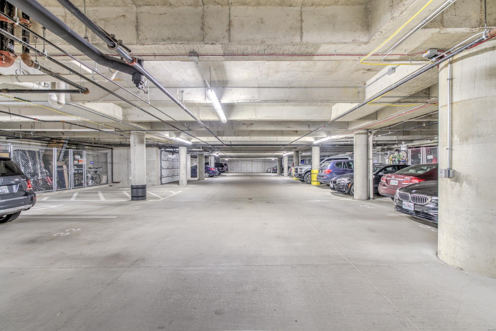 4545 Lindell Blvd - Residential