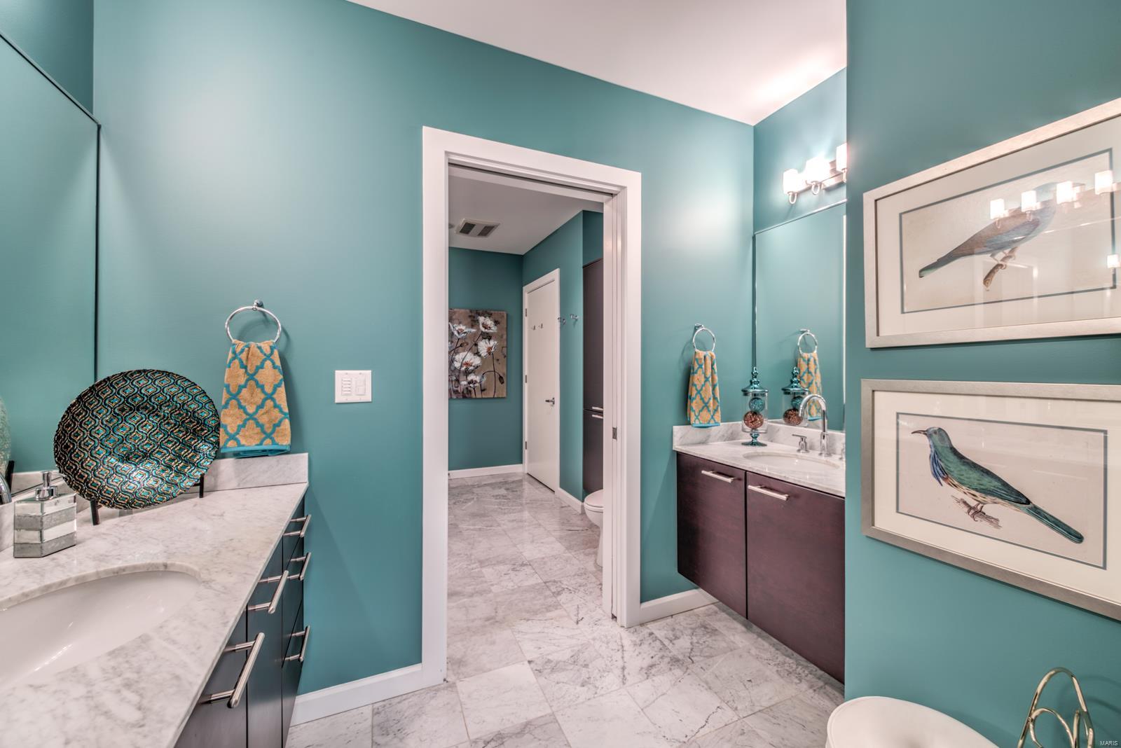 4545 Lindell Blvd - Residential