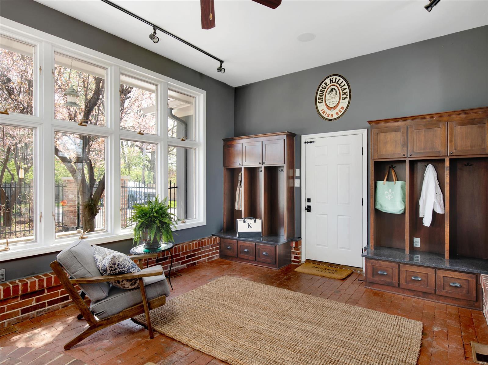 Barbee Estate - Residential