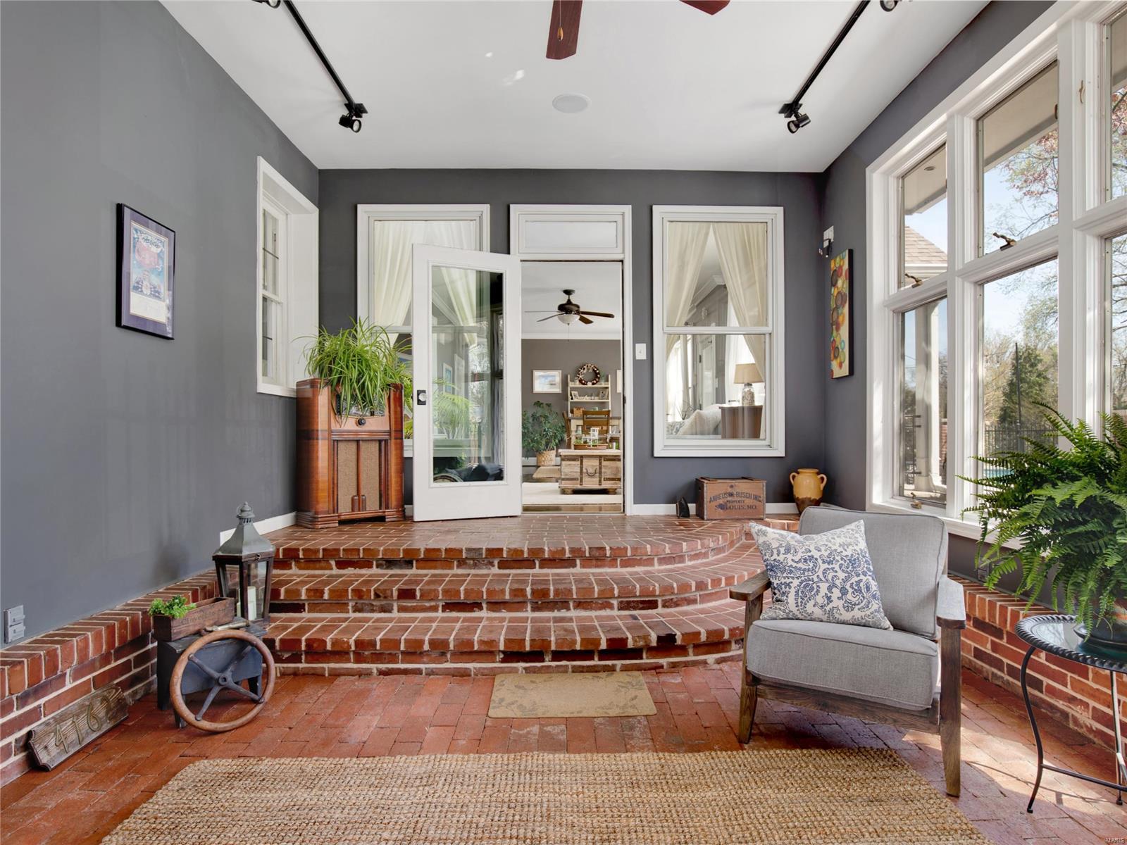 Barbee Estate - Residential