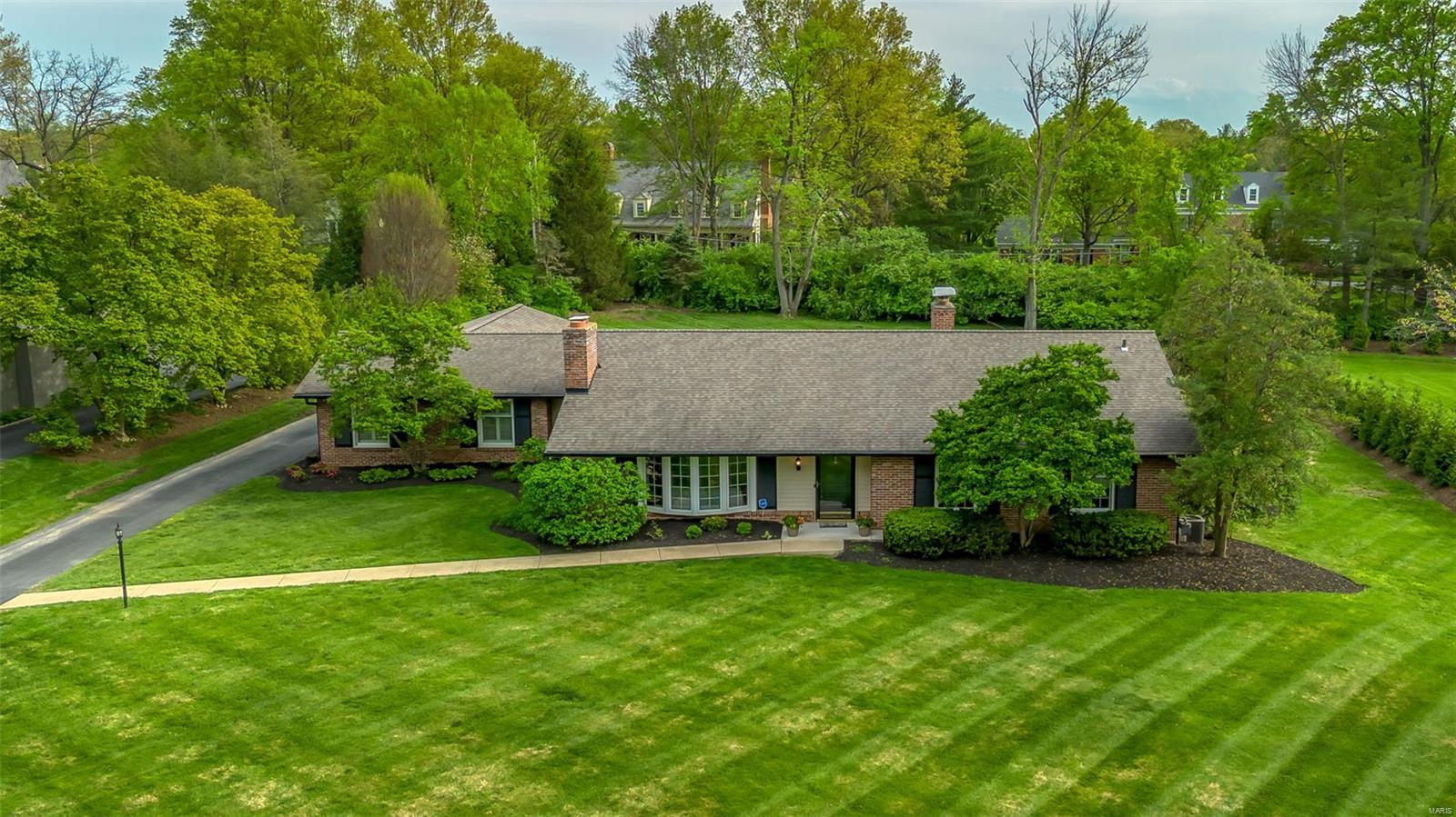 Outer Ladue Drive - Residential