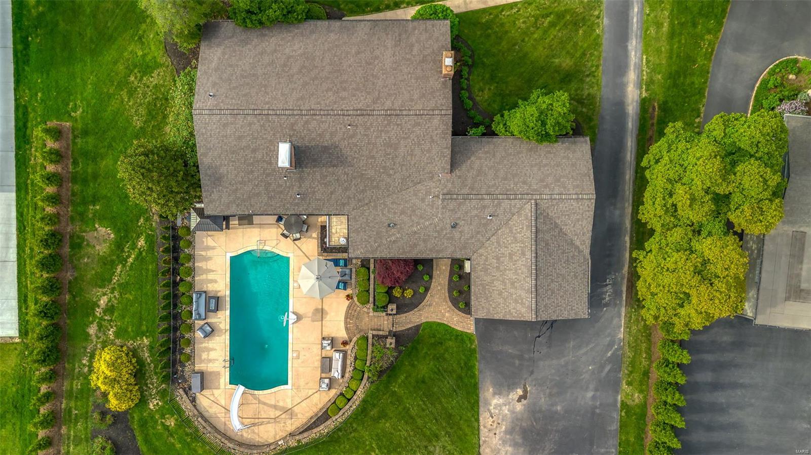 Outer Ladue Drive - Residential