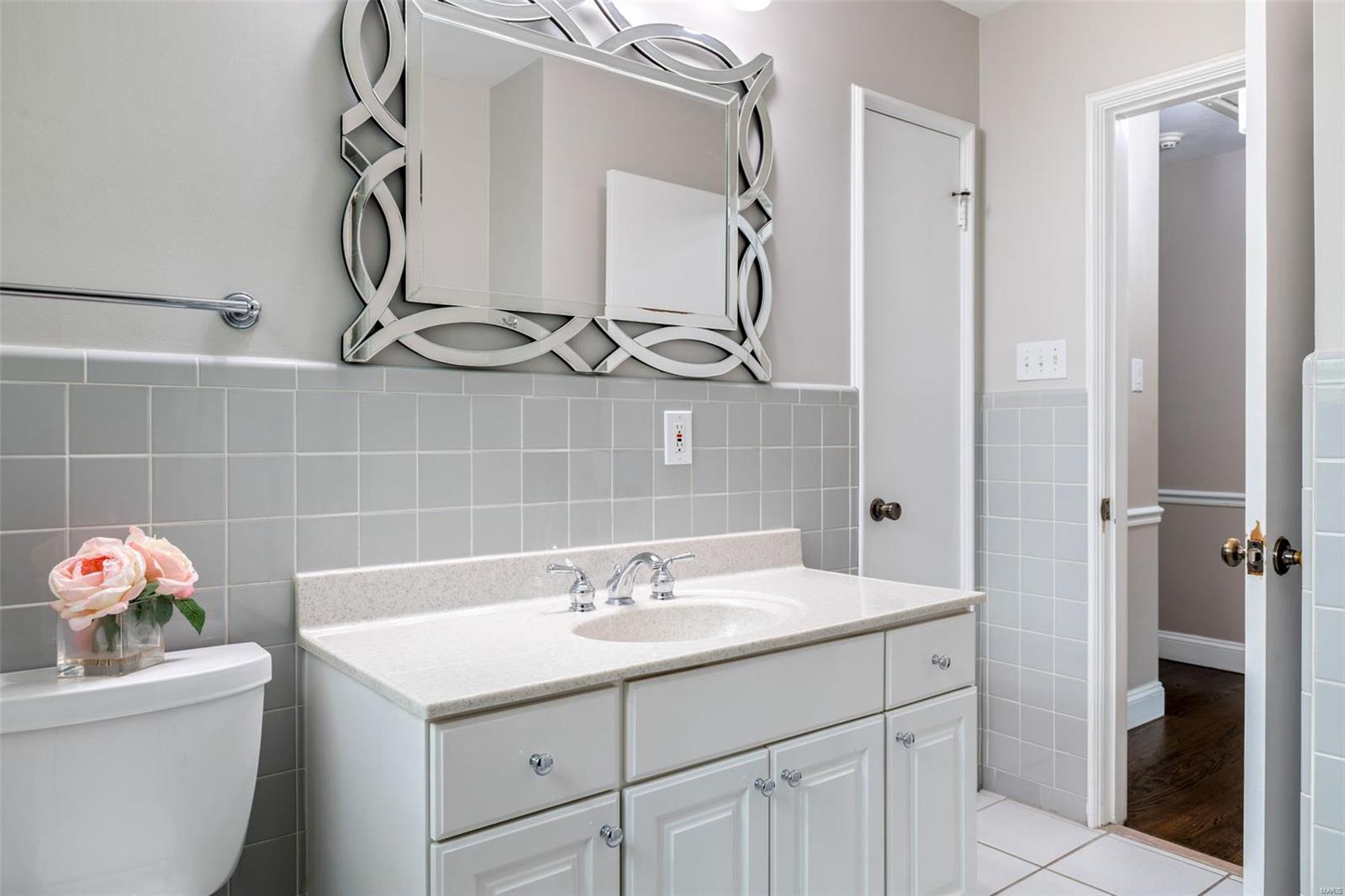 Outer Ladue Drive - Residential