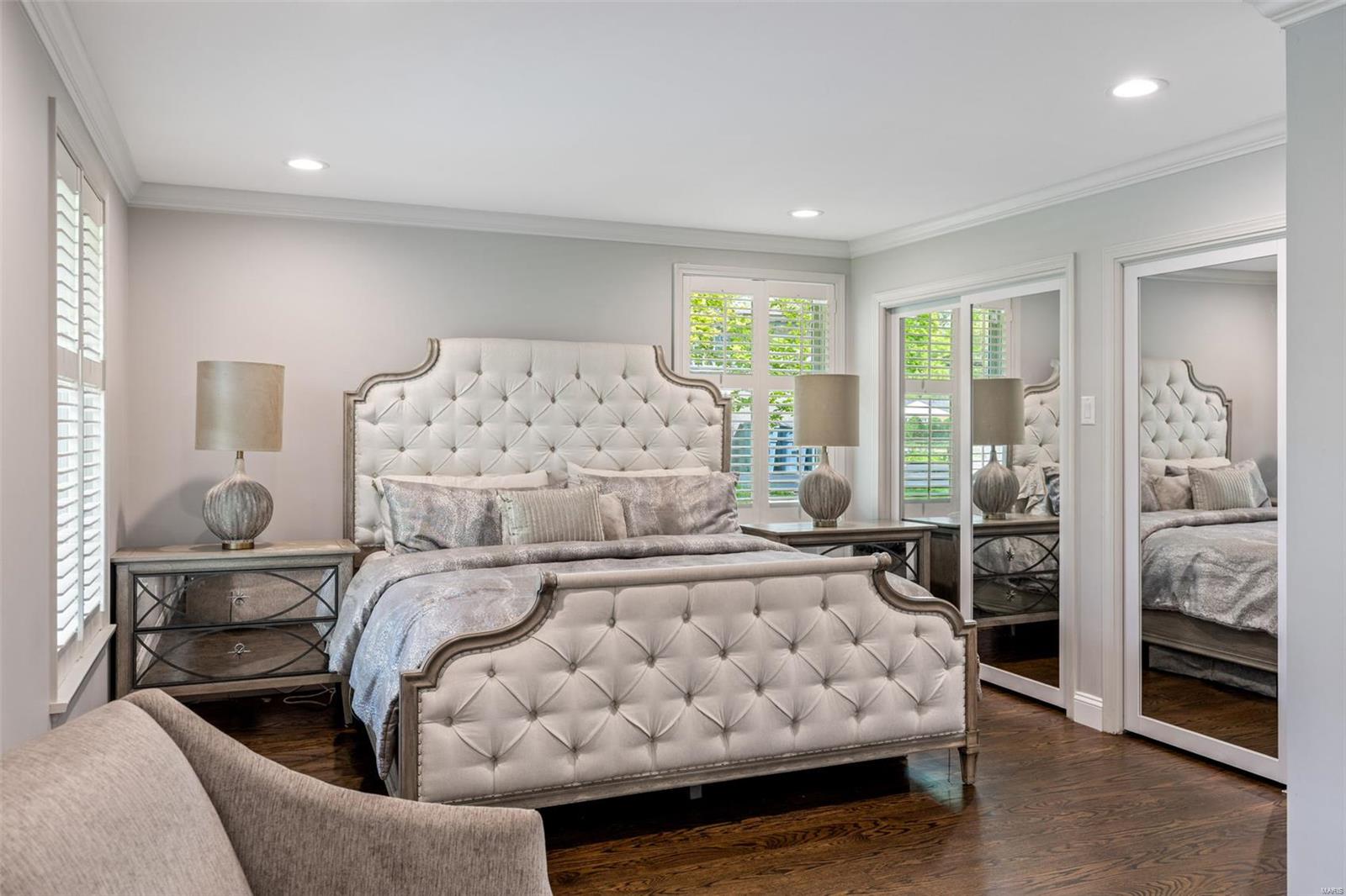 Outer Ladue Drive - Residential